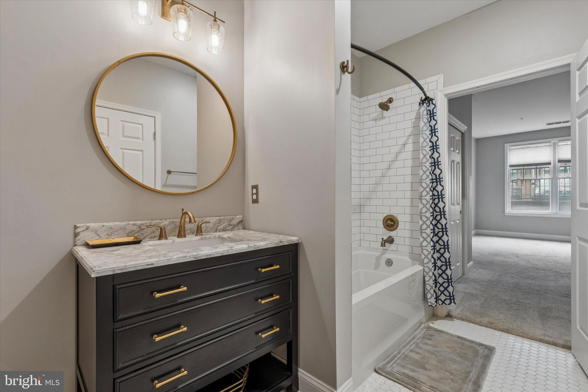 CONSHOHOCKEN - Residential