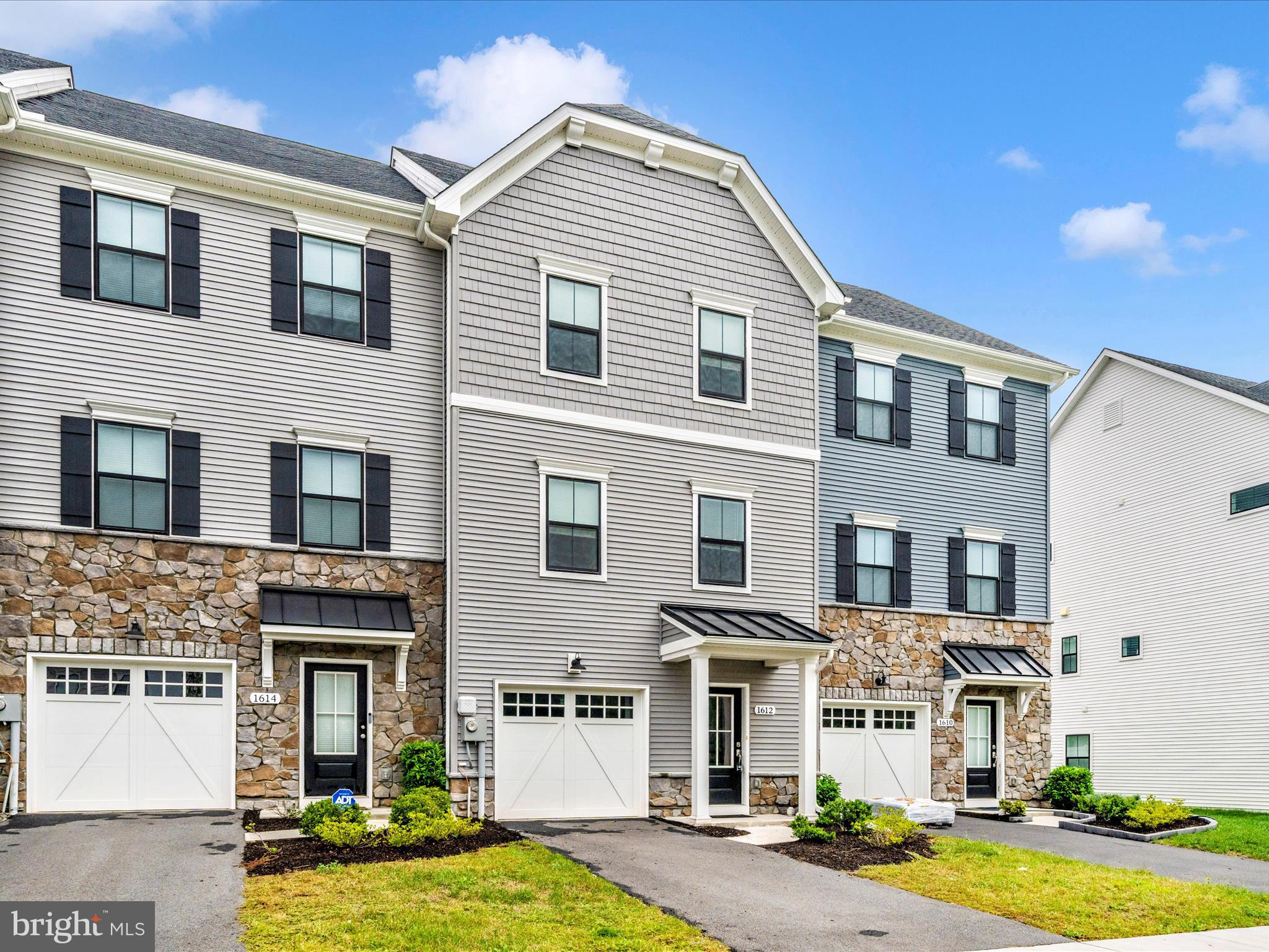 KELLERTON - Residential Lease