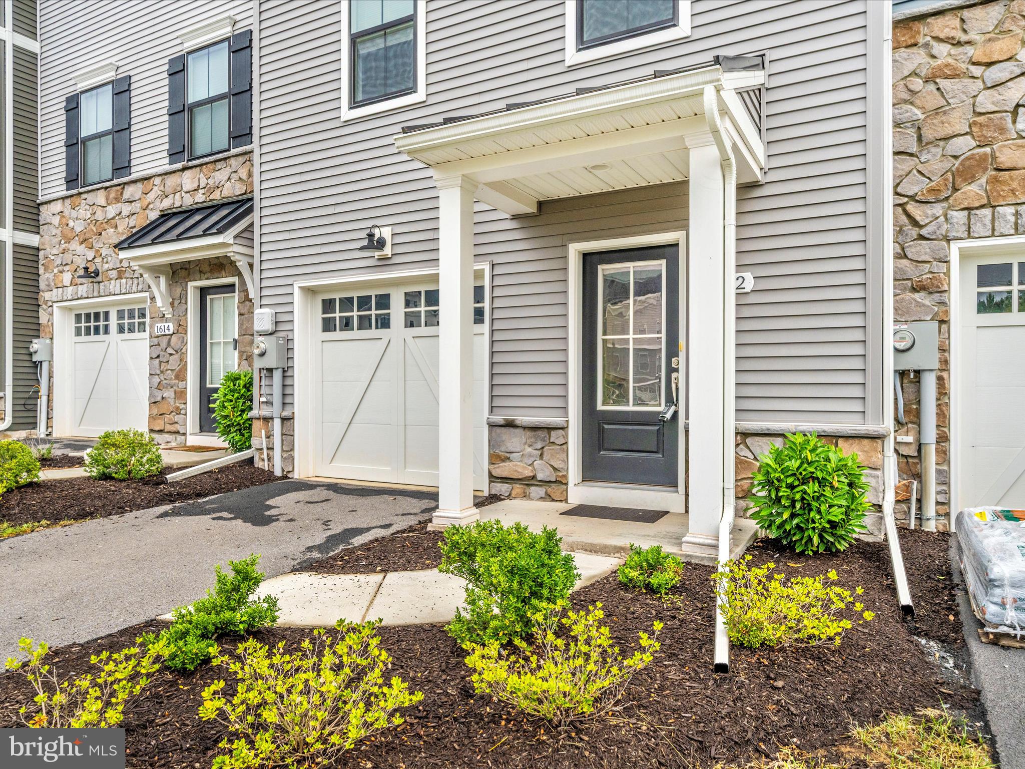 KELLERTON - Residential Lease