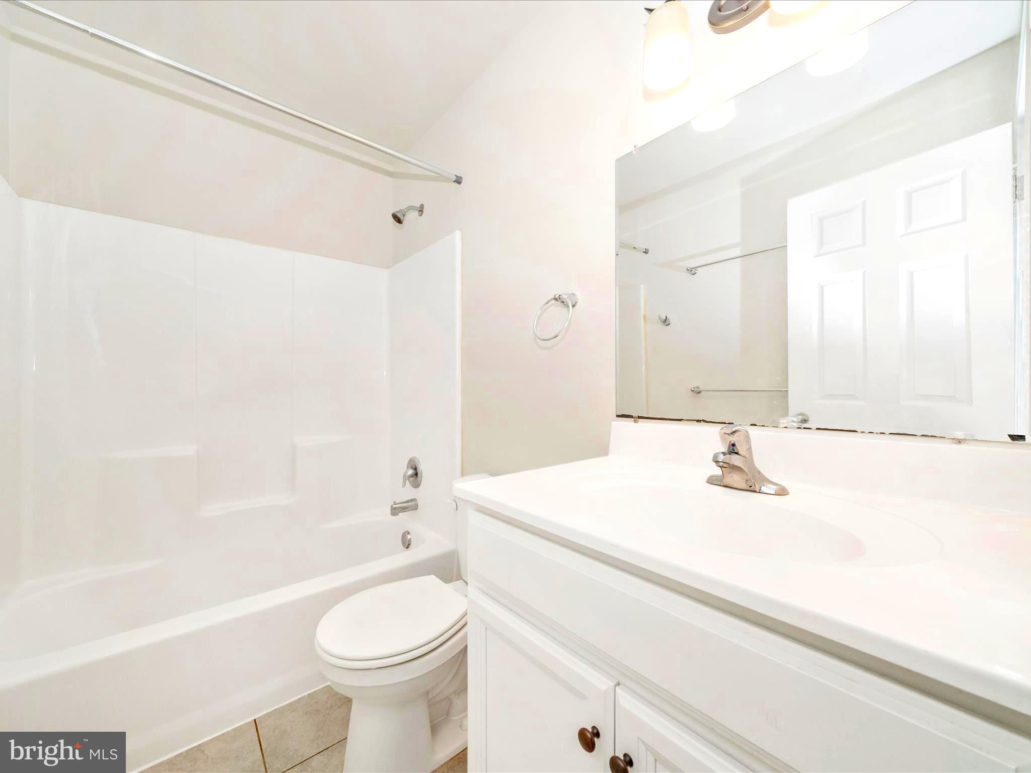 KELLERTON - Residential Lease