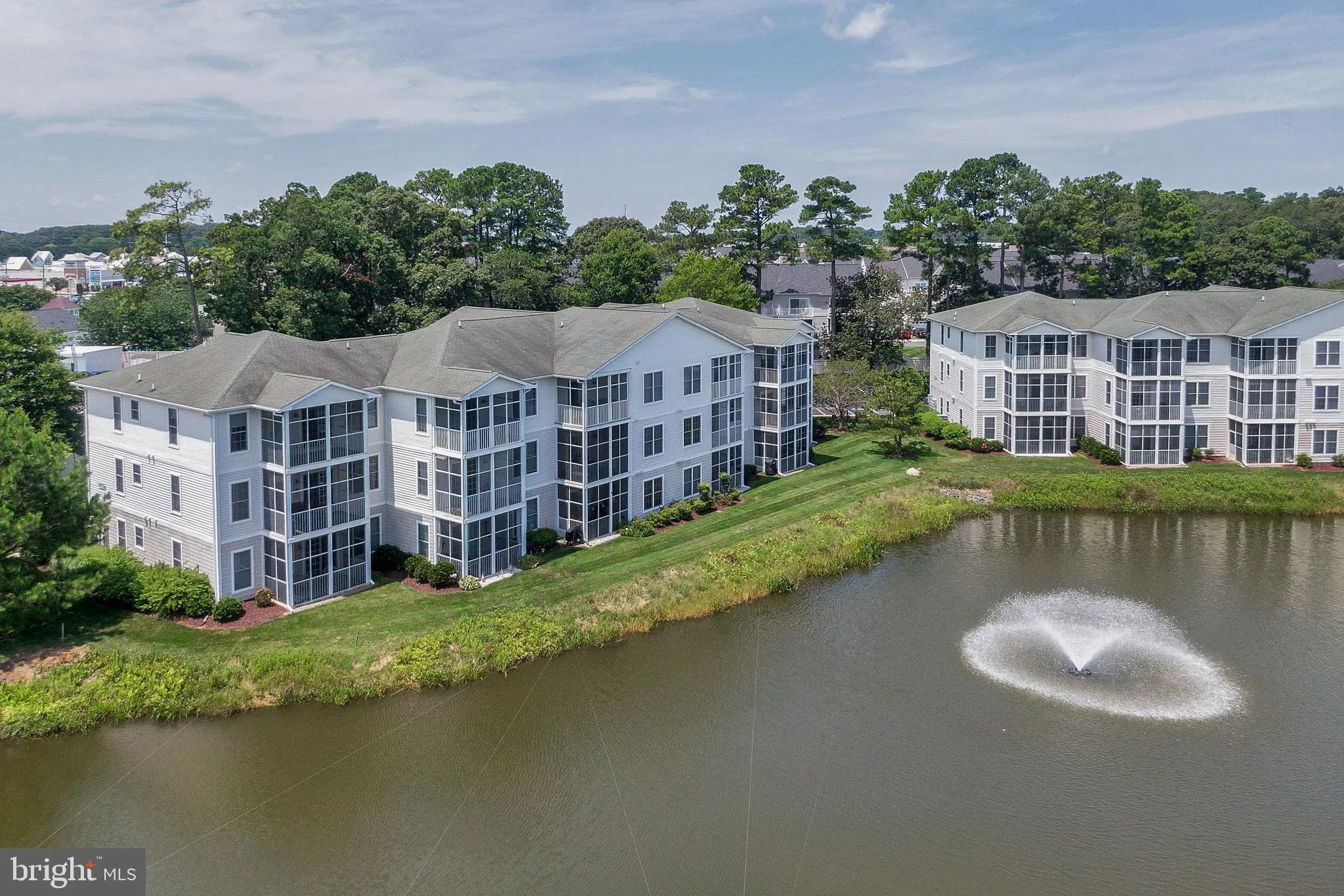 Rehoboth Beach, Delaware 19971, United States, 2 Bedrooms Bedrooms, ,2 BathroomsBathrooms,Residential,Active,176415