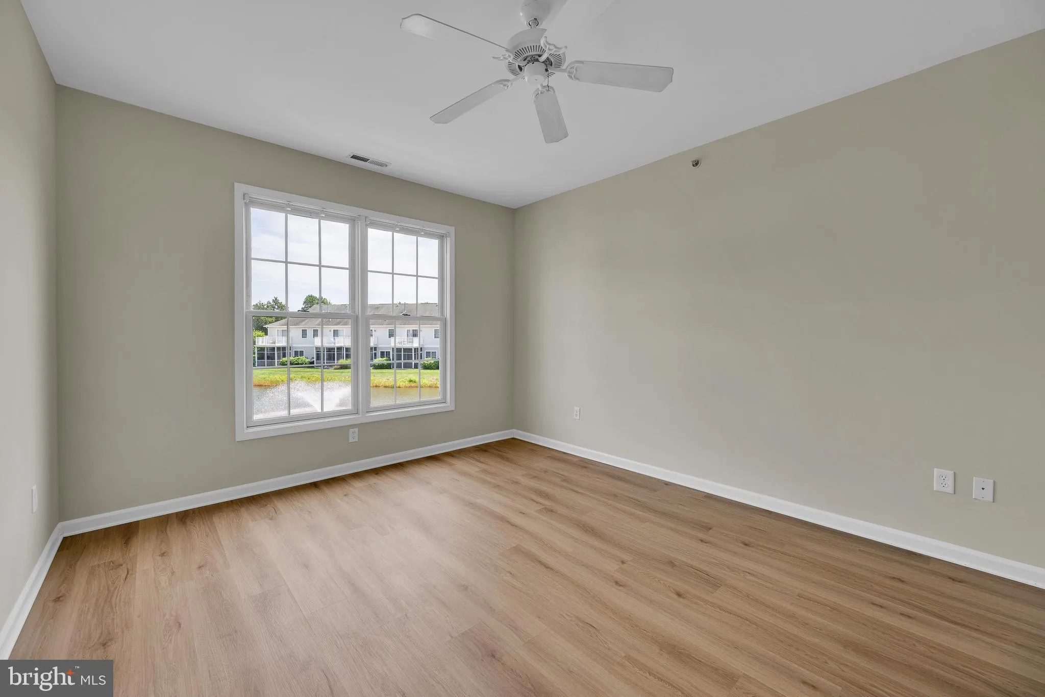 Rehoboth Beach, Delaware 19971, United States, 2 Bedrooms Bedrooms, ,2 BathroomsBathrooms,Residential,Active,176415