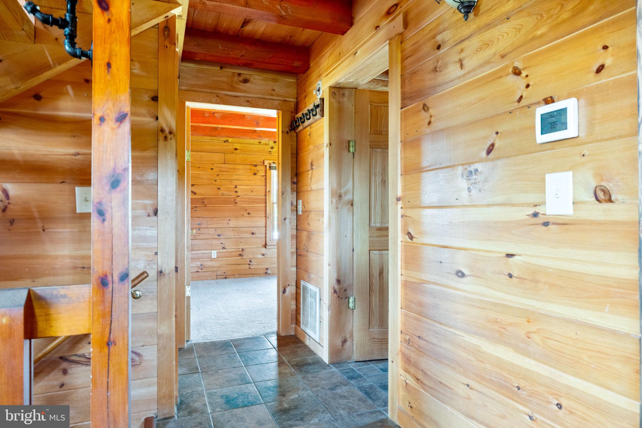 MOUNTAIN VIEW - Residential