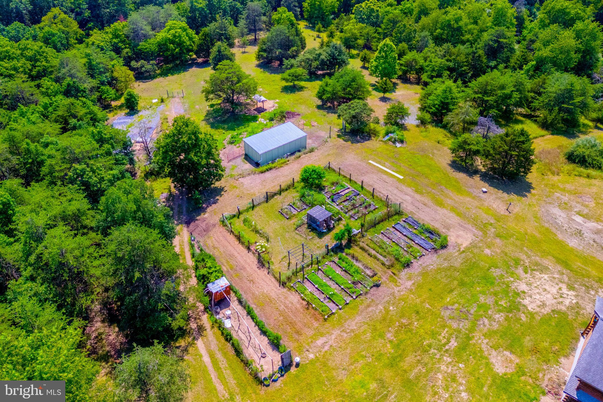 MOUNTAIN VIEW - Residential