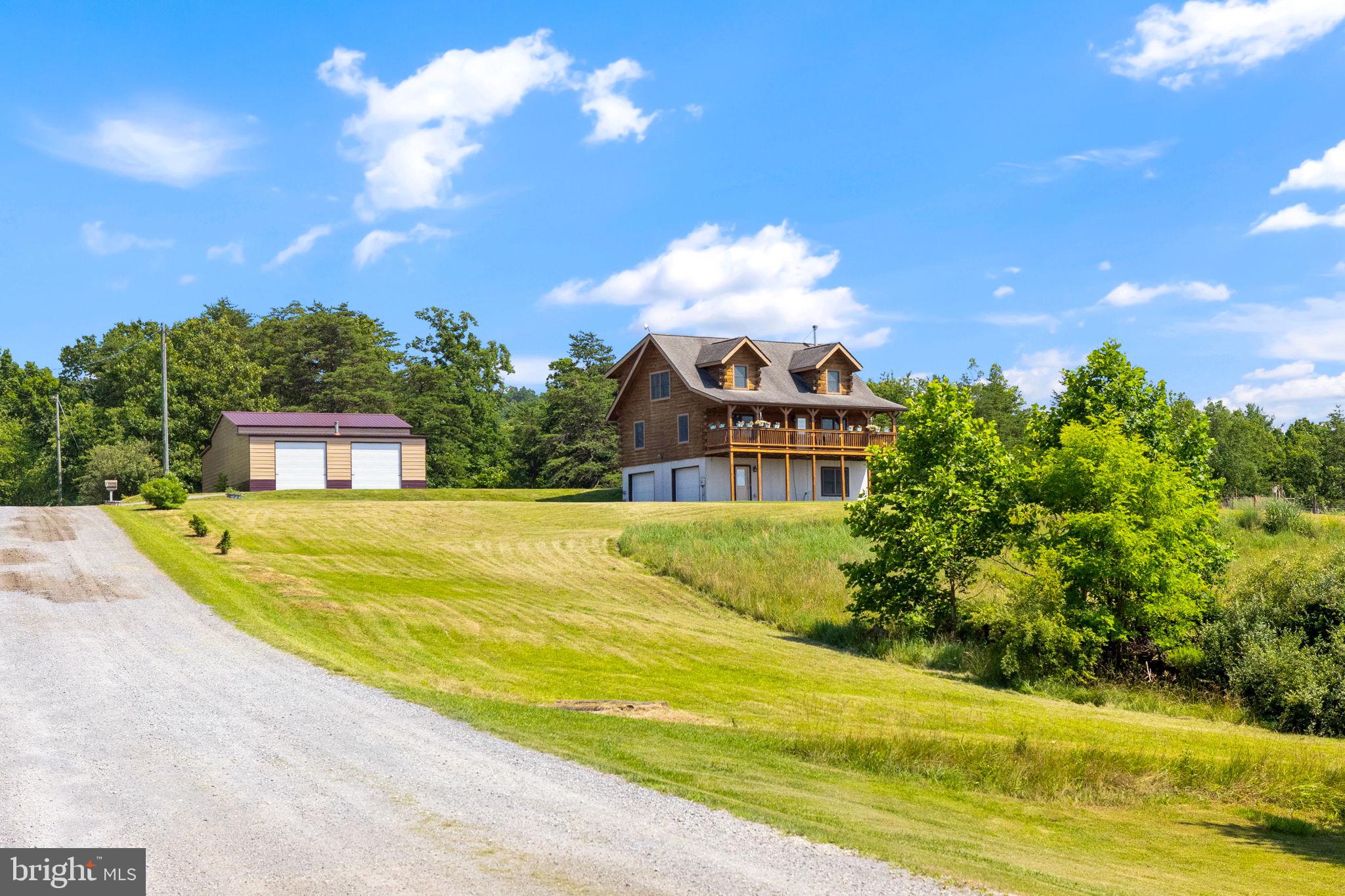 MOUNTAIN VIEW - Residential