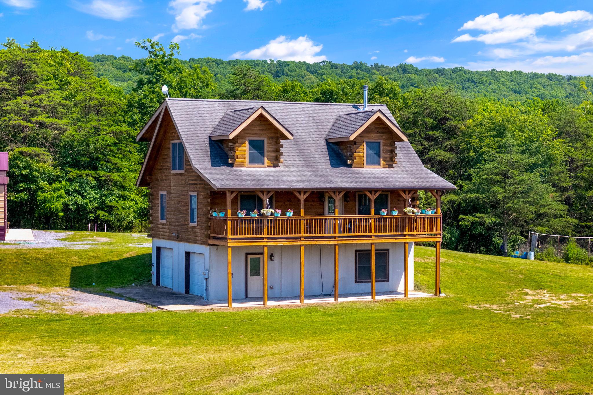 MOUNTAIN VIEW - Residential