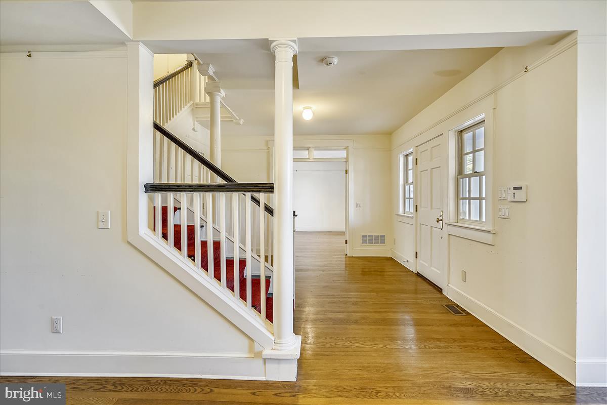 HISTORIC DISTRICT - Residential Lease