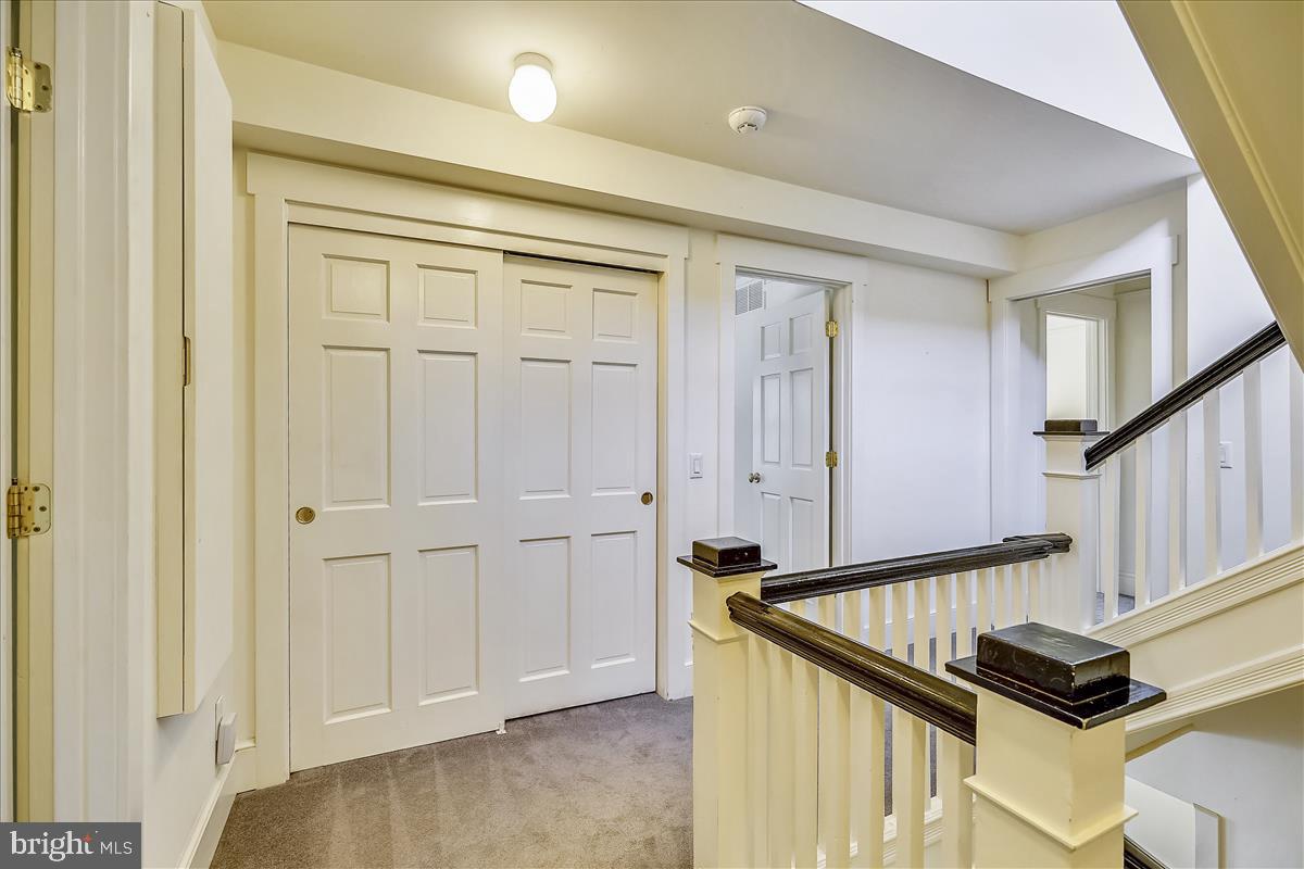 HISTORIC DISTRICT - Residential Lease