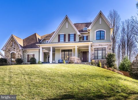 10601 BROOKEVILLE COURT GREAT FALLS VA 22066