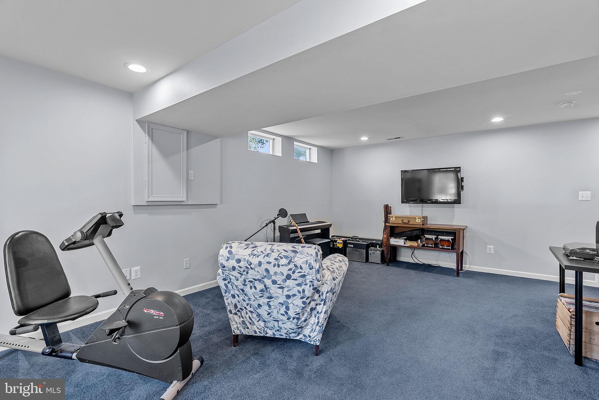 BELMONT RIDGE - Residential