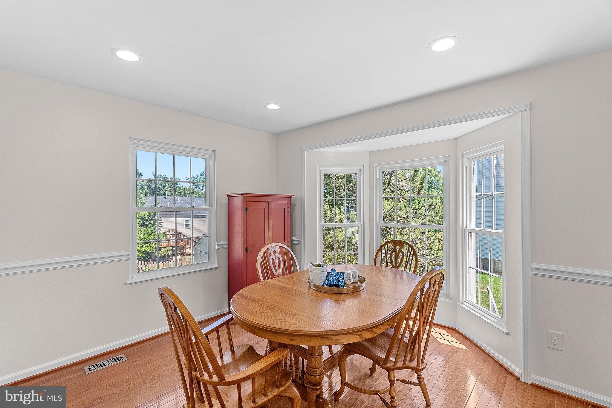 BELMONT RIDGE - Residential