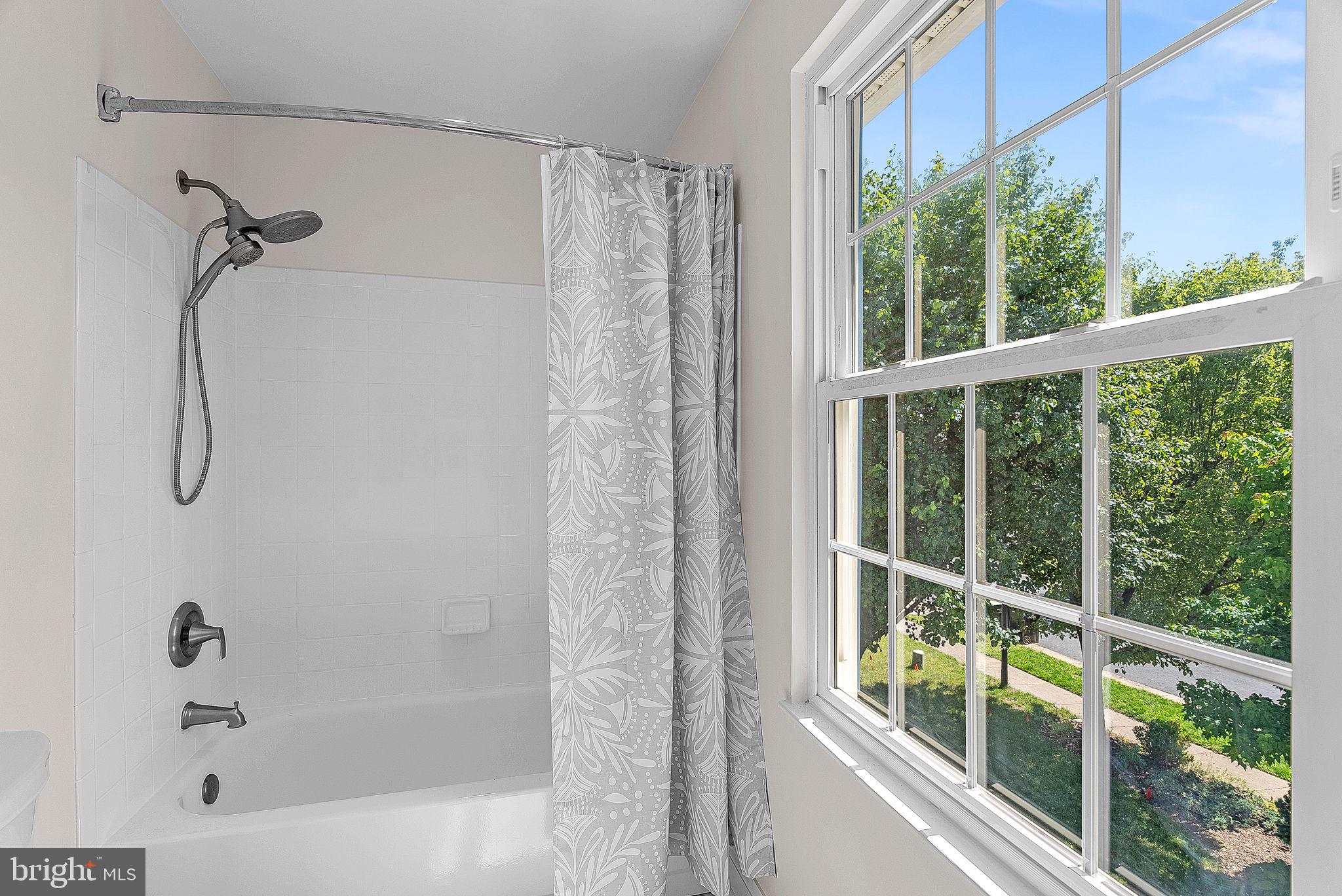 BELMONT RIDGE - Residential