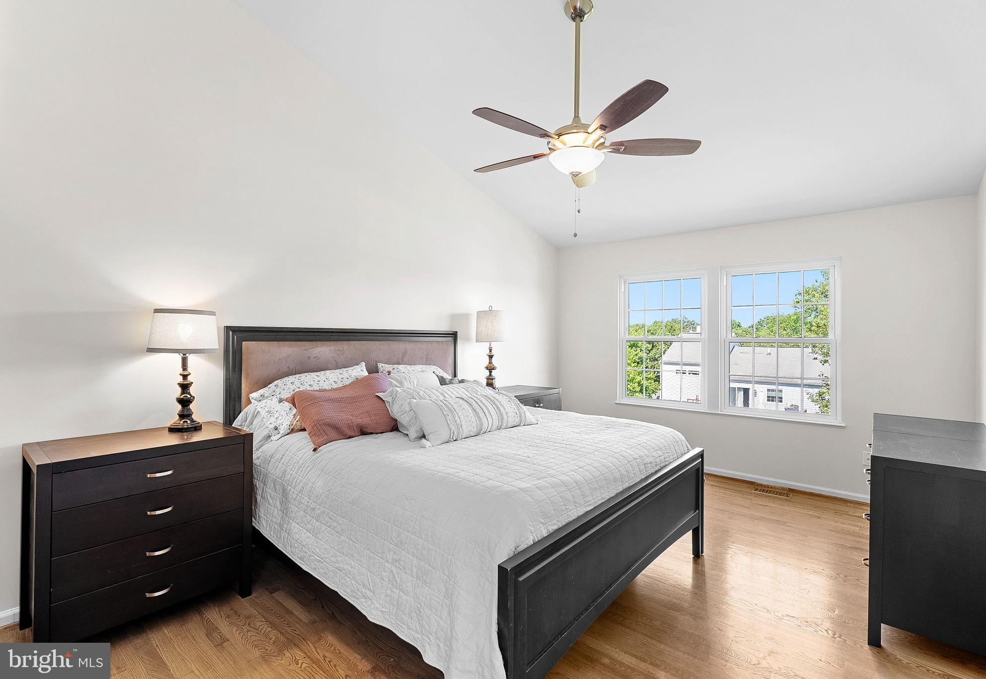 BELMONT RIDGE - Residential