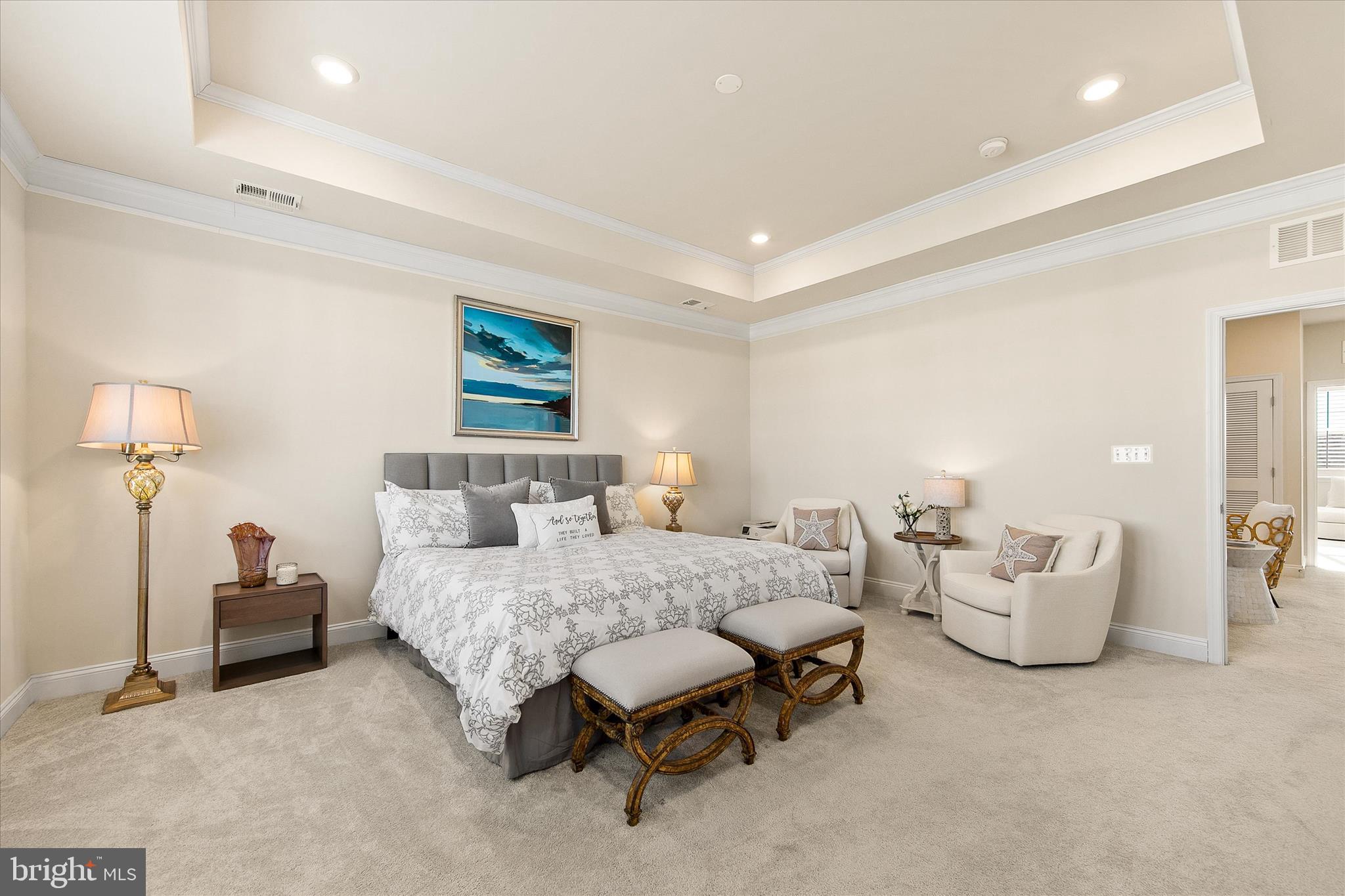 PENINSULA - Residential