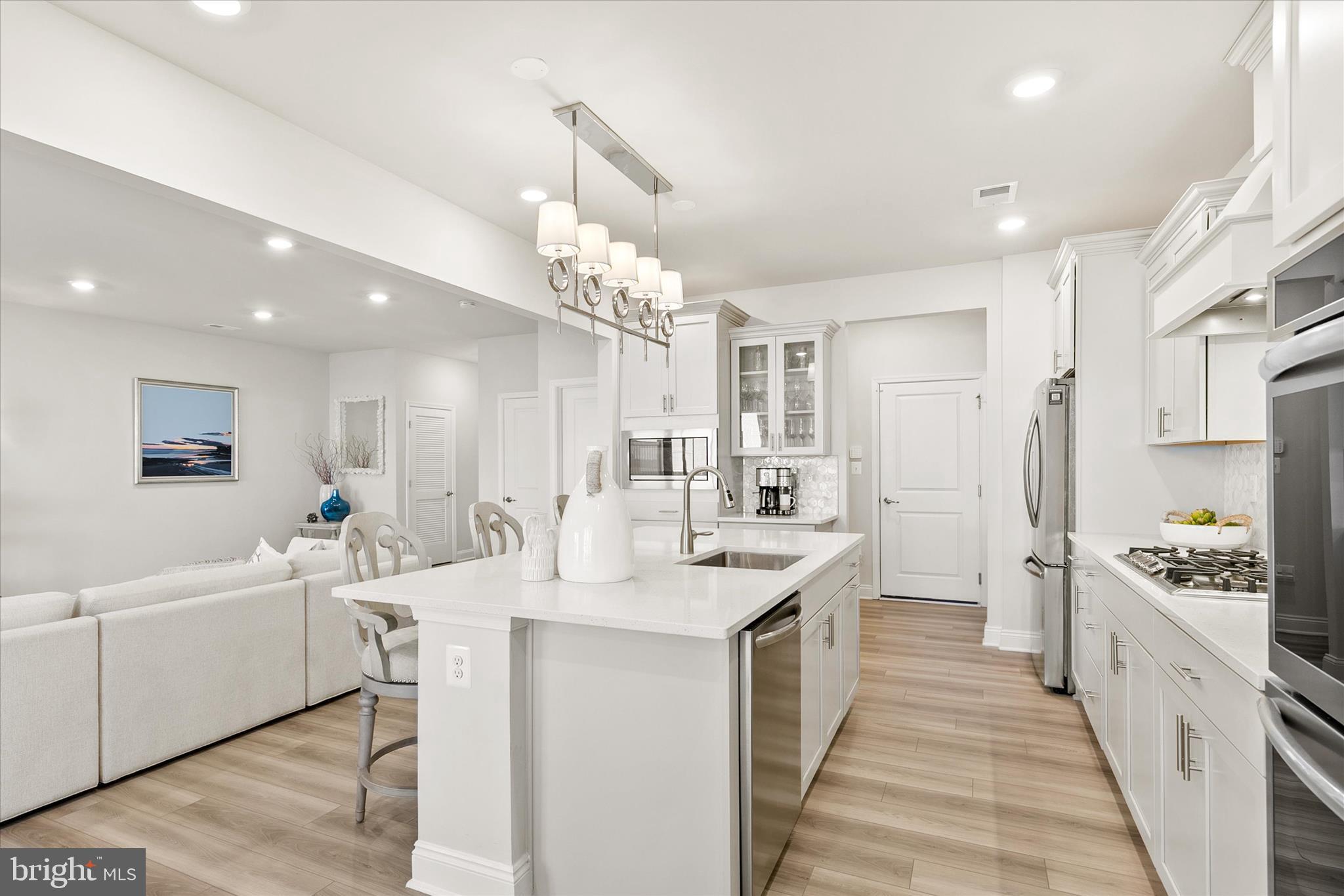 PENINSULA - Residential