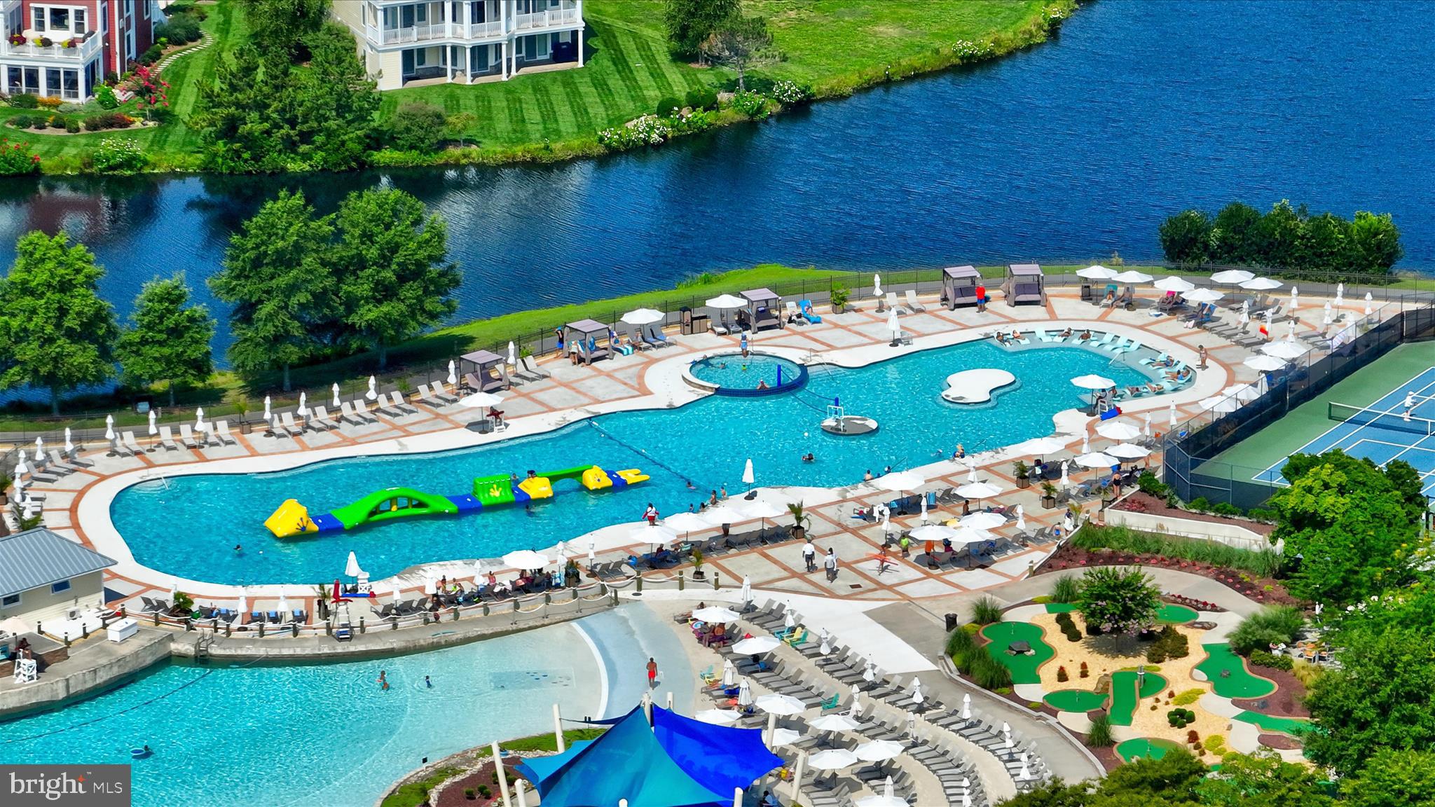 PENINSULA - Residential