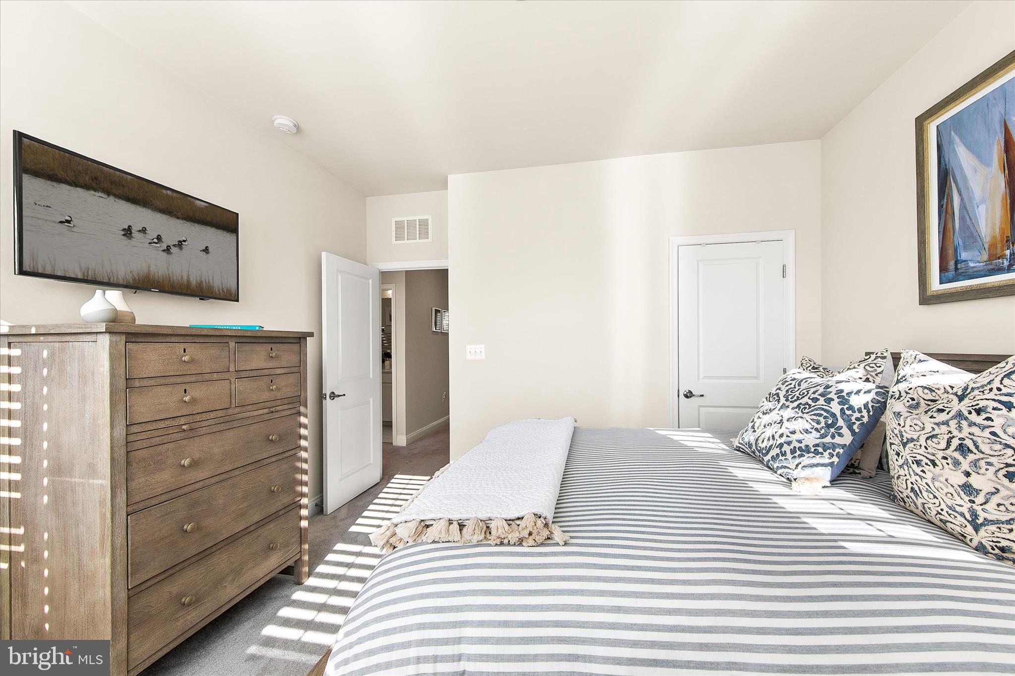 PENINSULA - Residential