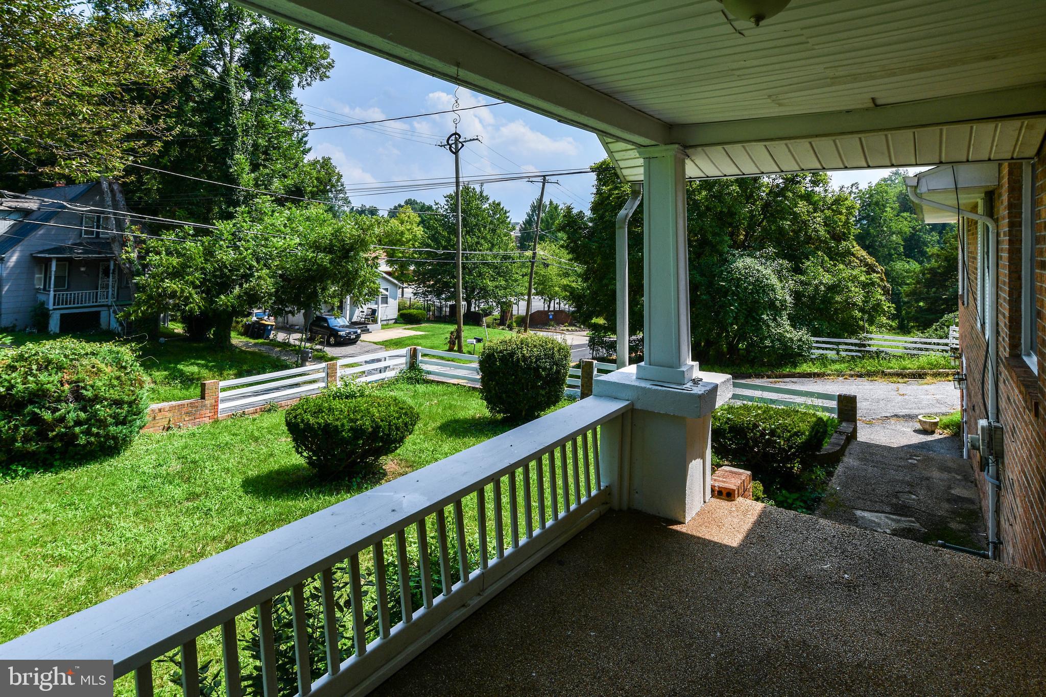 CAPITOL HEIGHTS - Residential