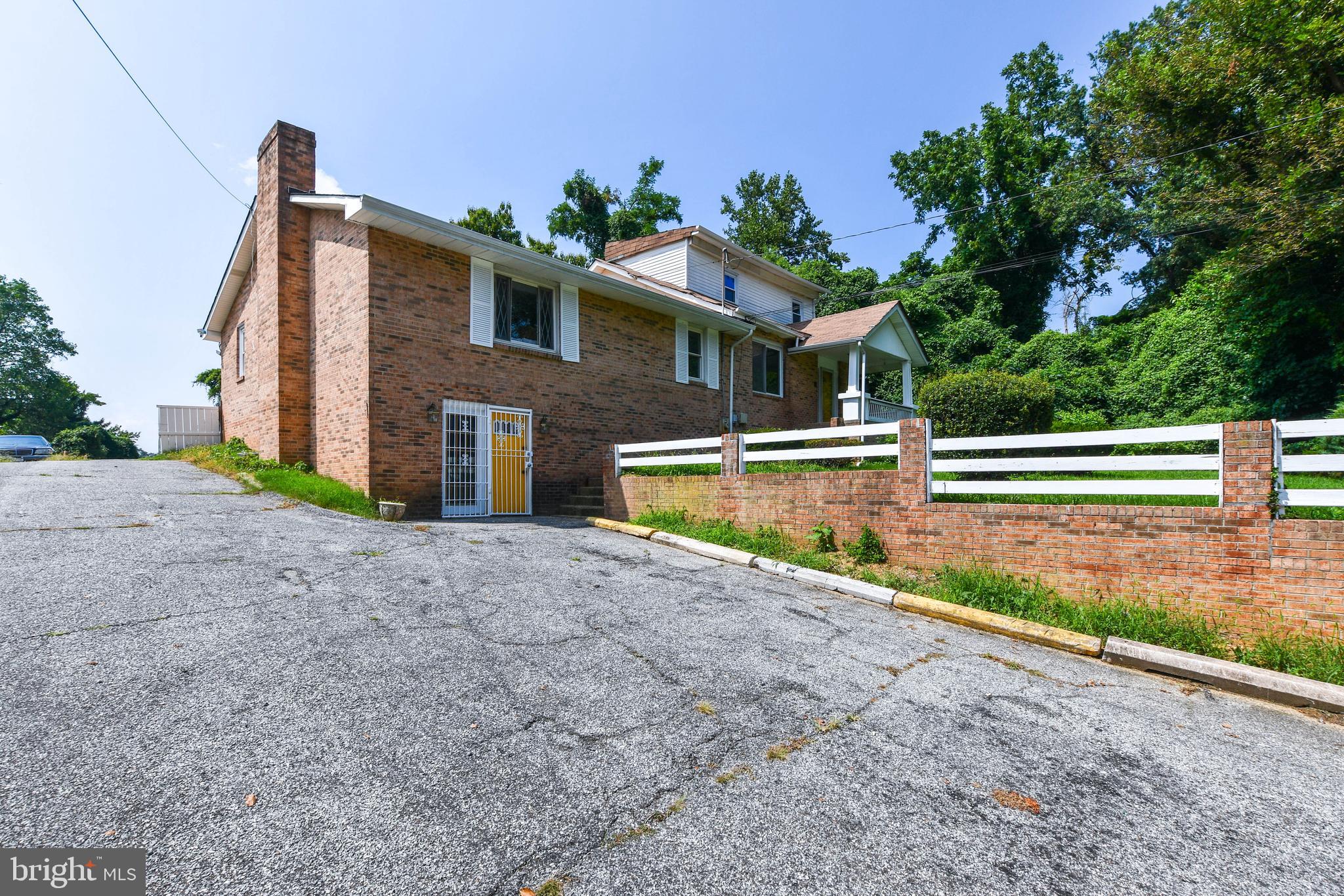 CAPITOL HEIGHTS - Residential