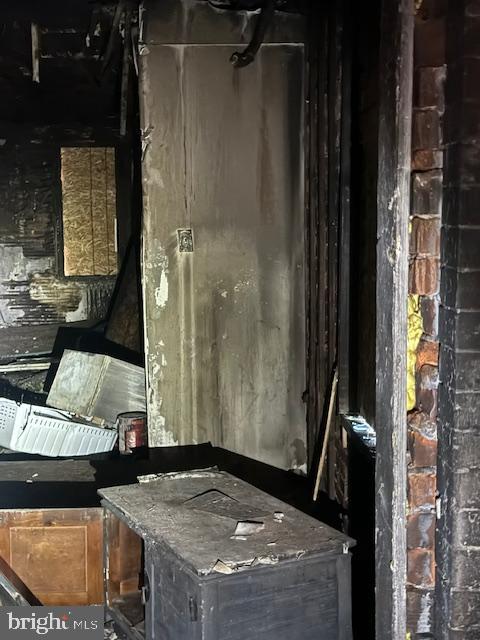 KENSINGTON - Residential