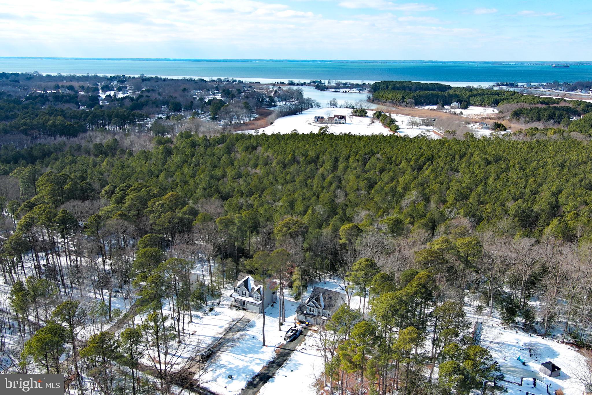 ROMANCOKE ON THE BAY - Residential