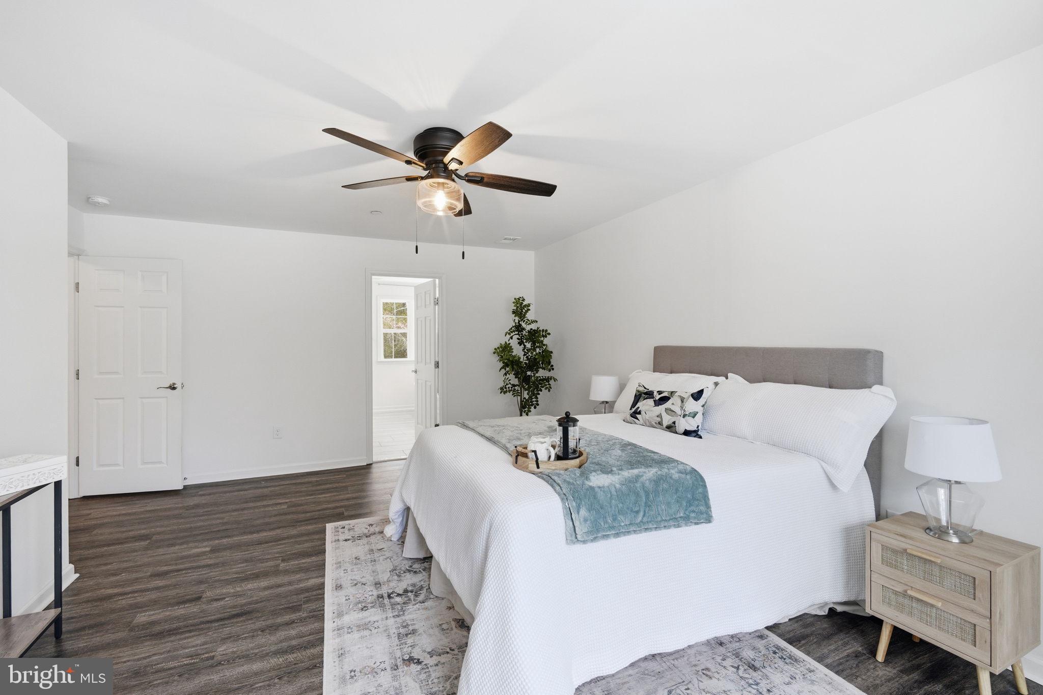 ROMANCOKE ON THE BAY - Residential