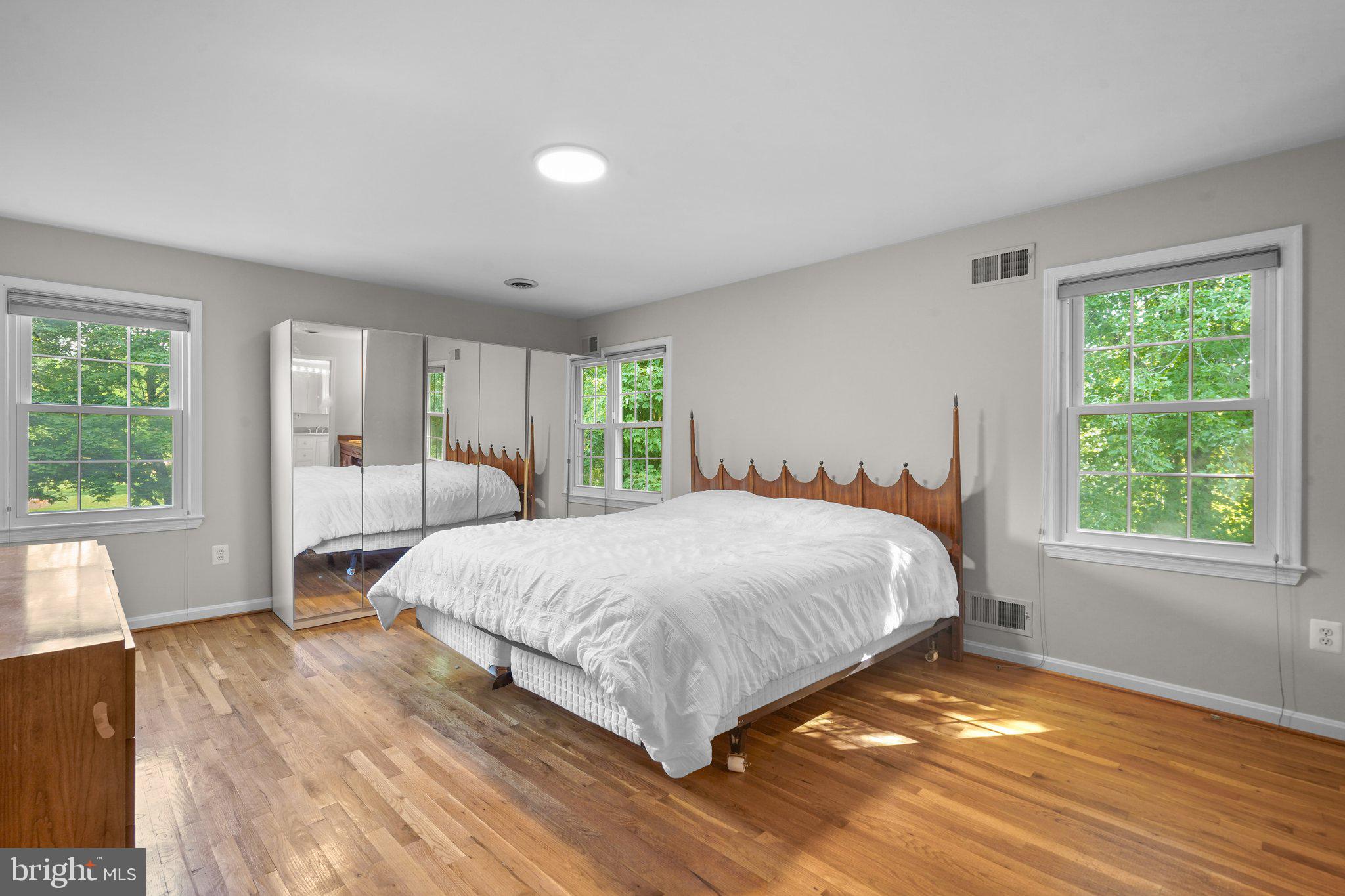 LAYHILL VIEW - Residential