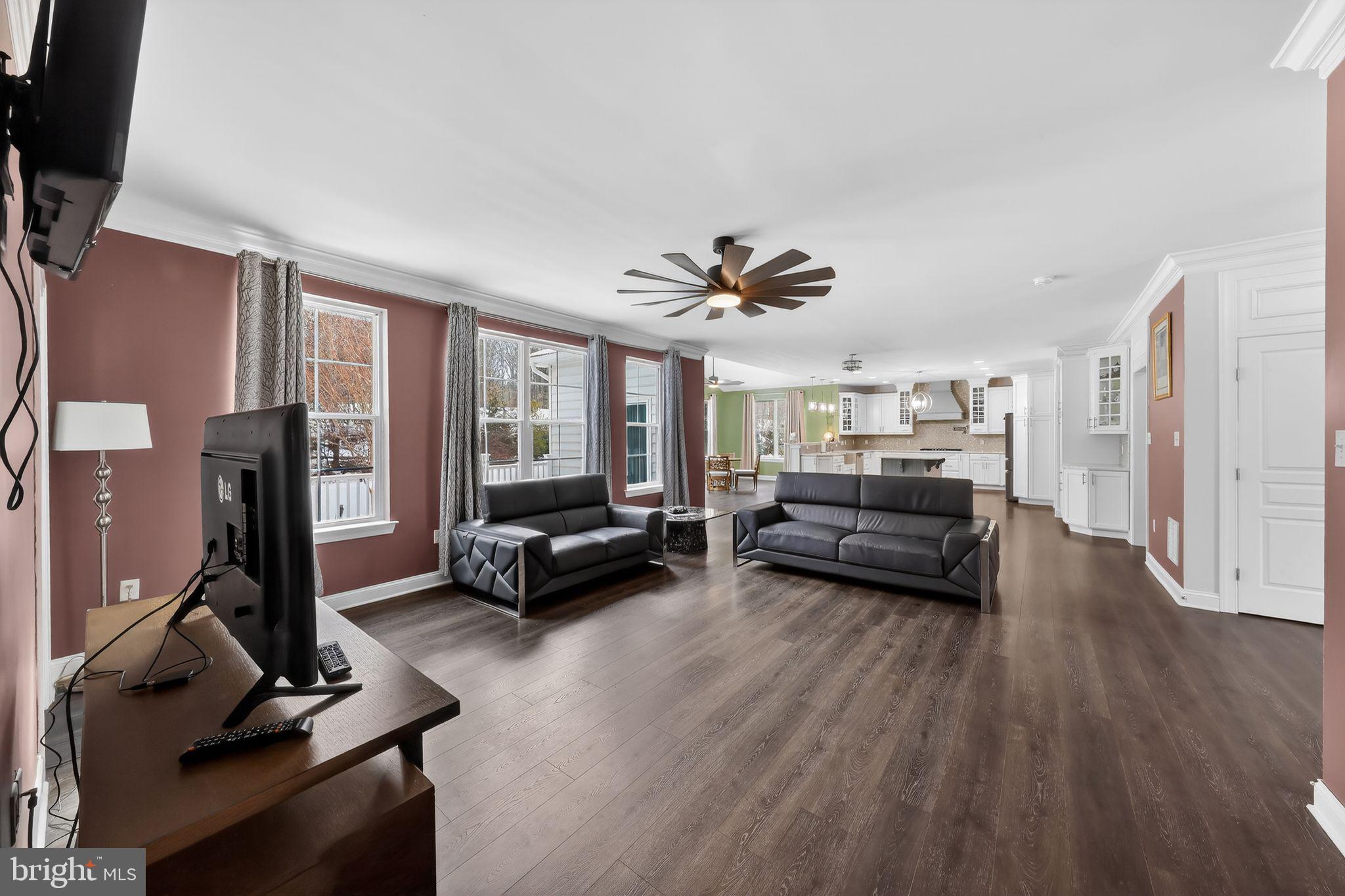 129 MERIDIAN BOULEVARD