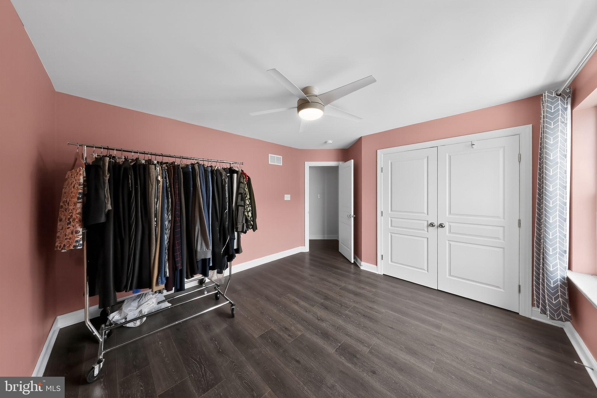 MERIDIAN CROSSING - Residential