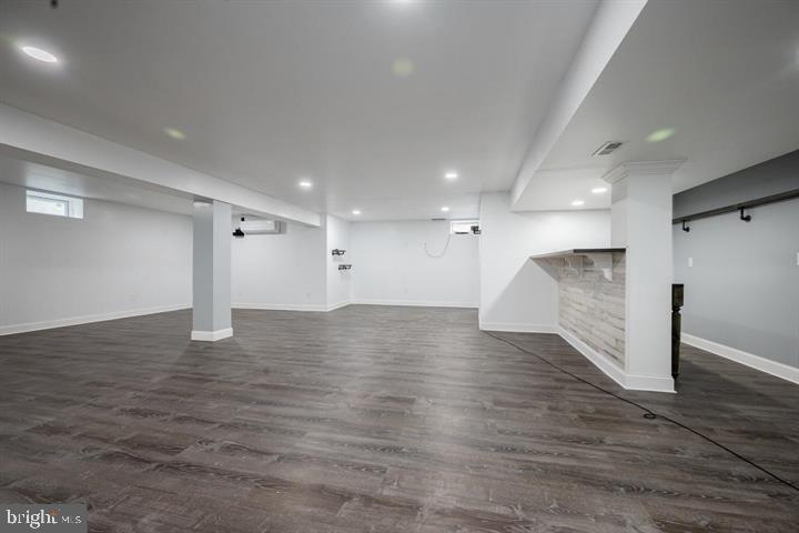 MERIDIAN CROSSING - Residential