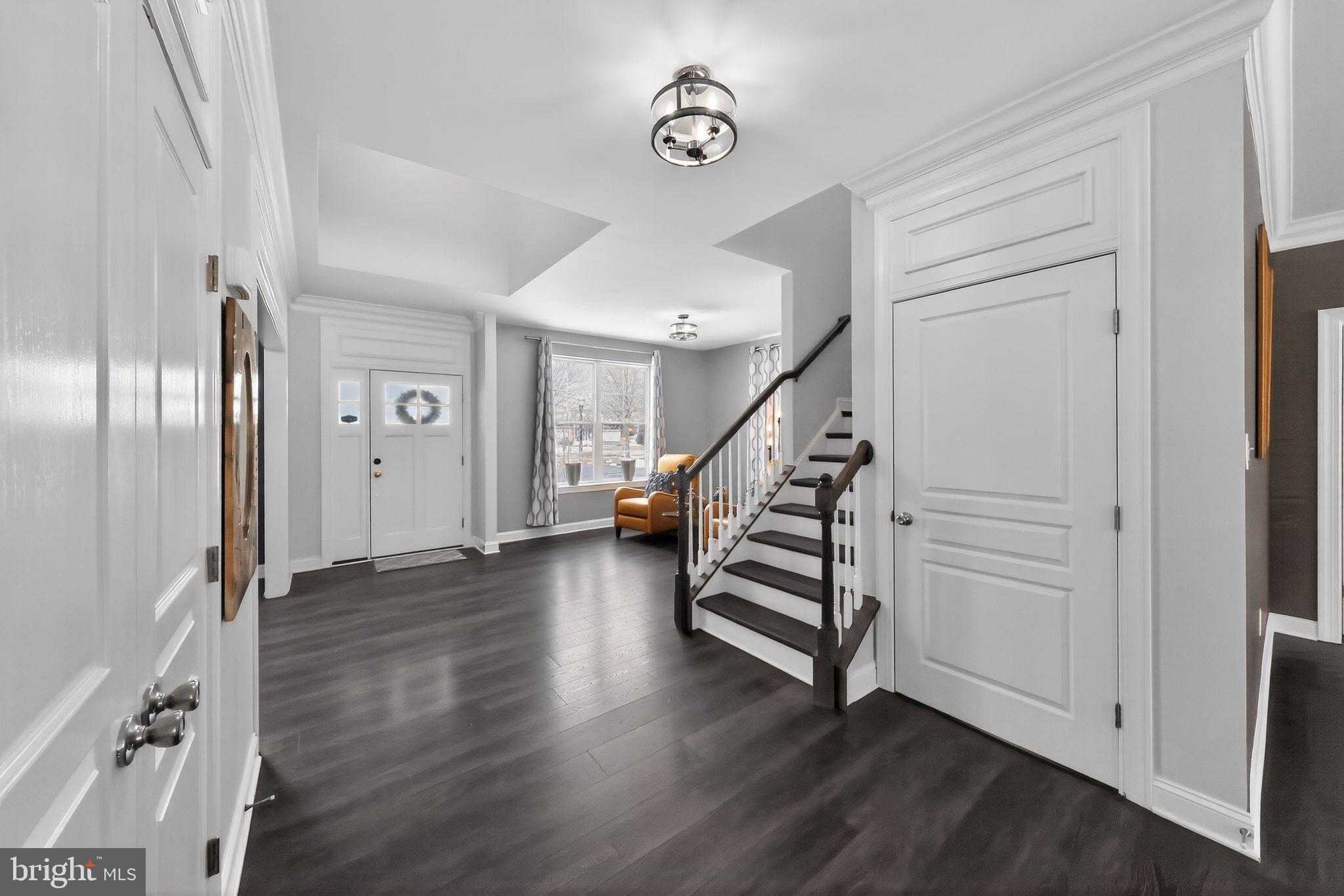 MERIDIAN CROSSING - Residential