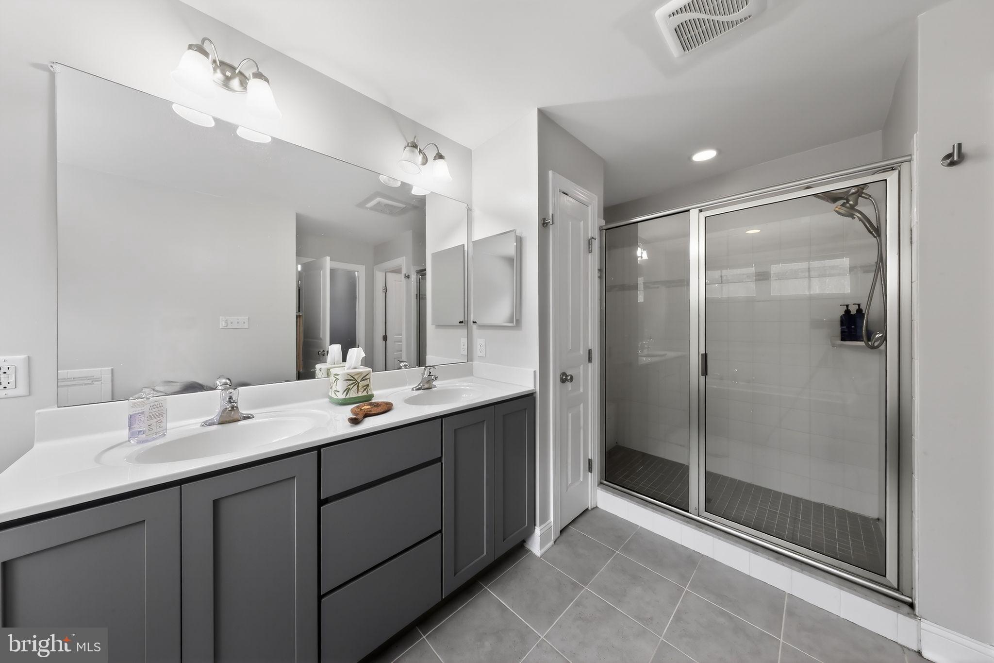 MERIDIAN CROSSING - Residential