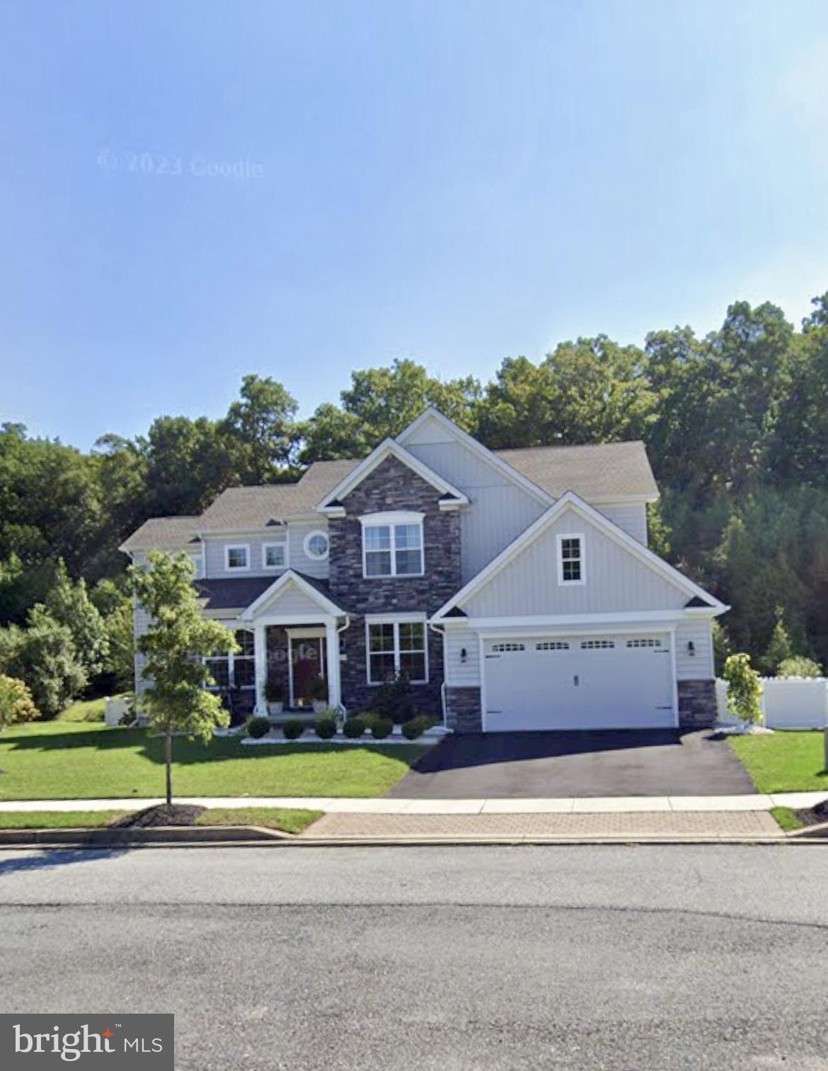 MERIDIAN CROSSING - Residential