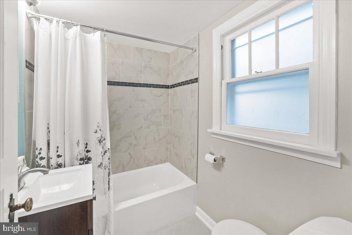 BAKER PARK - Residential