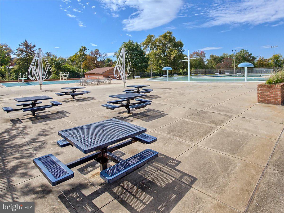 BAKER PARK - Residential