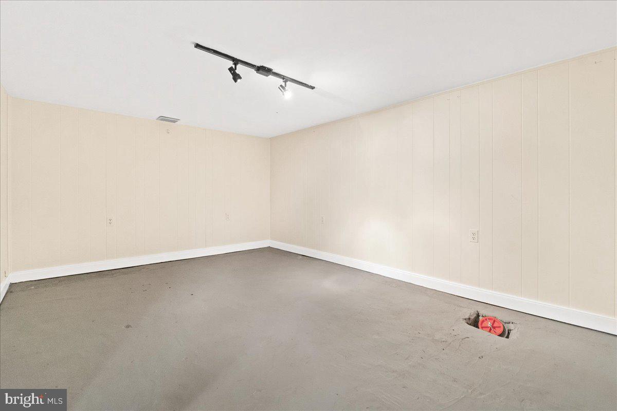 BAKER PARK - Residential