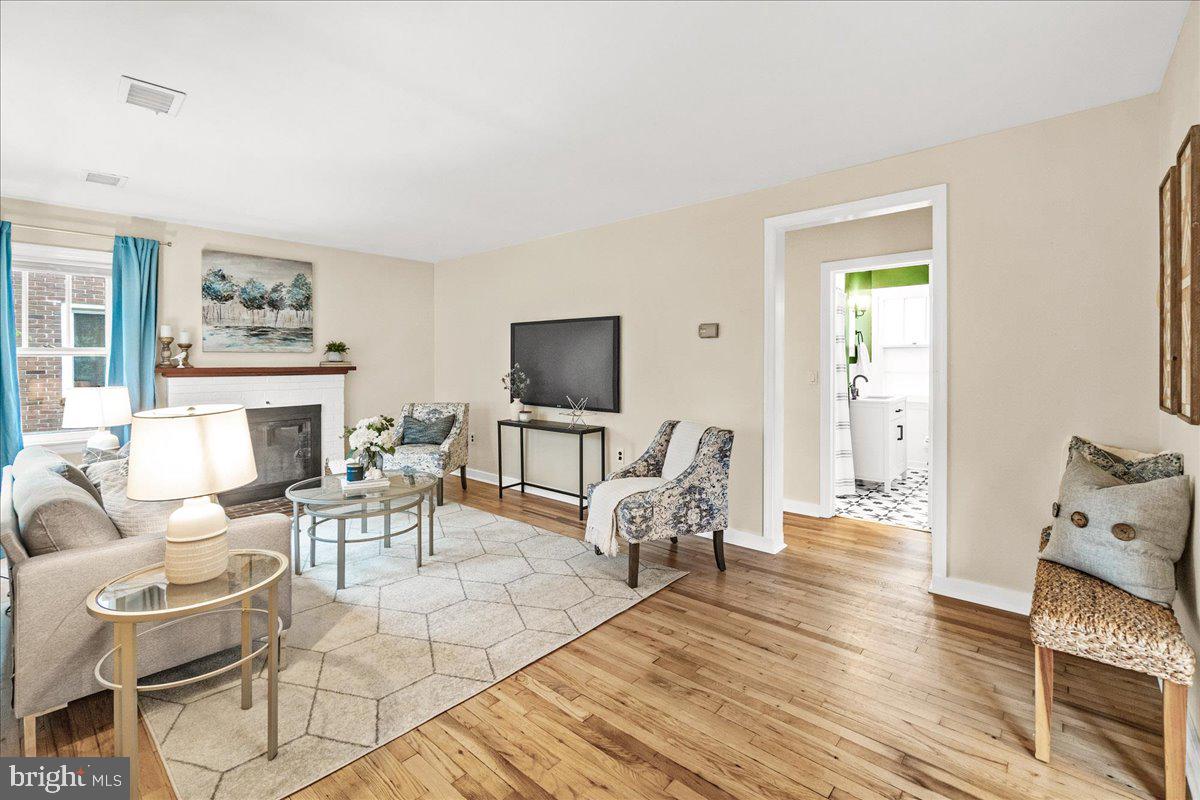 BAKER PARK - Residential