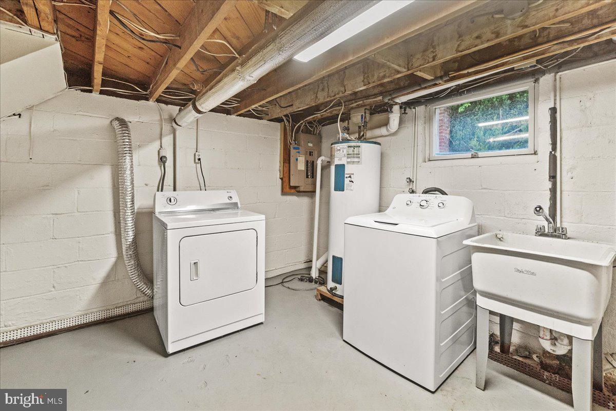 BAKER PARK - Residential