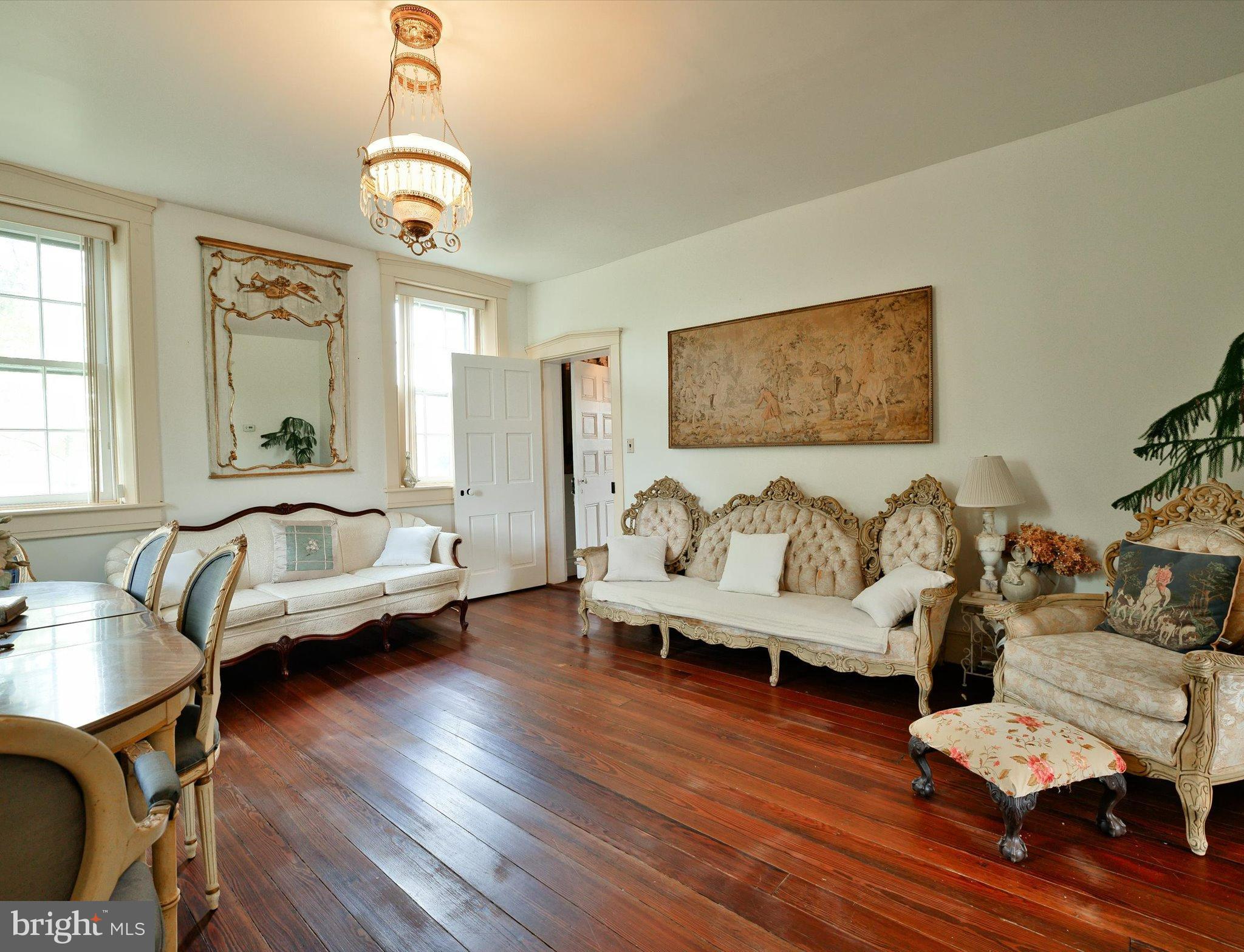 WINDY HILLS - Residential