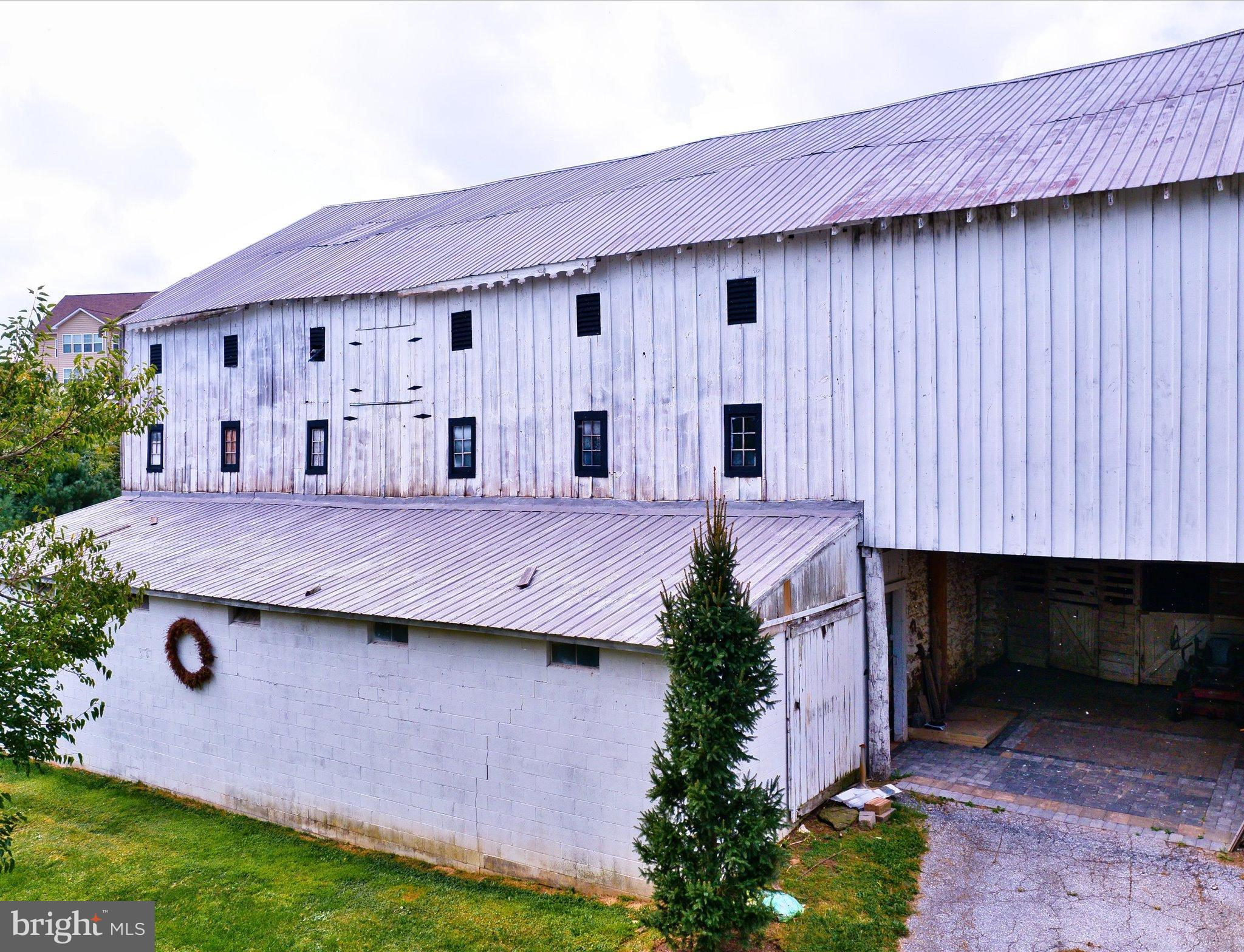 WINDY HILLS - Residential