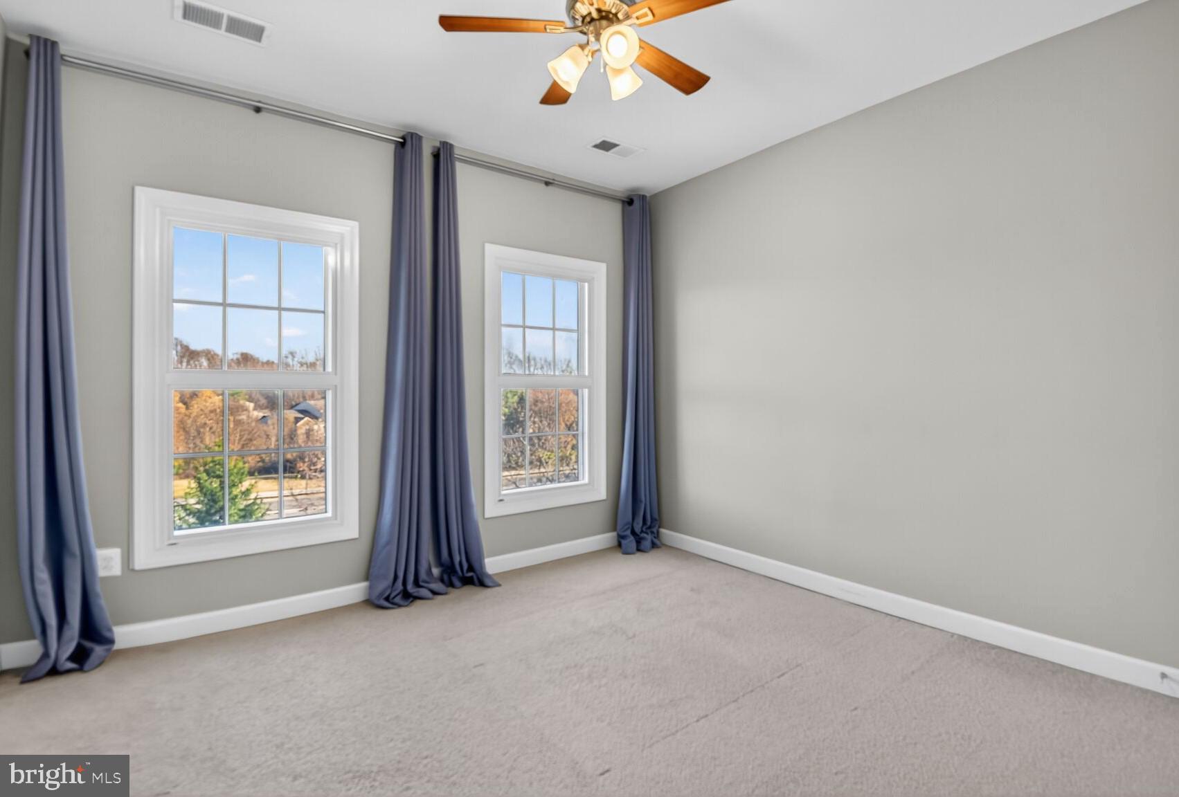 CROWN POINTE - Residential Lease