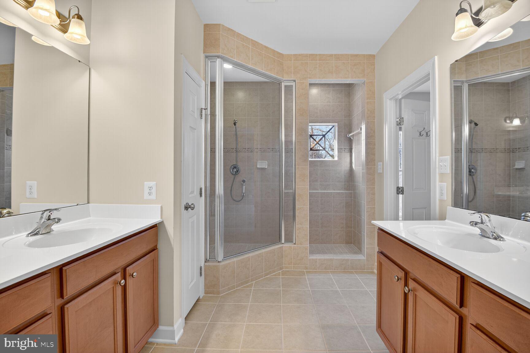 CROWN POINTE - Residential Lease