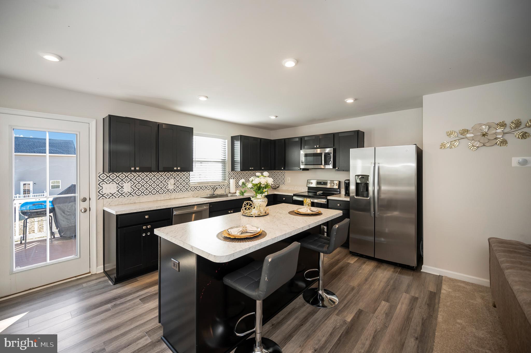 KENDALL HILLS - Residential