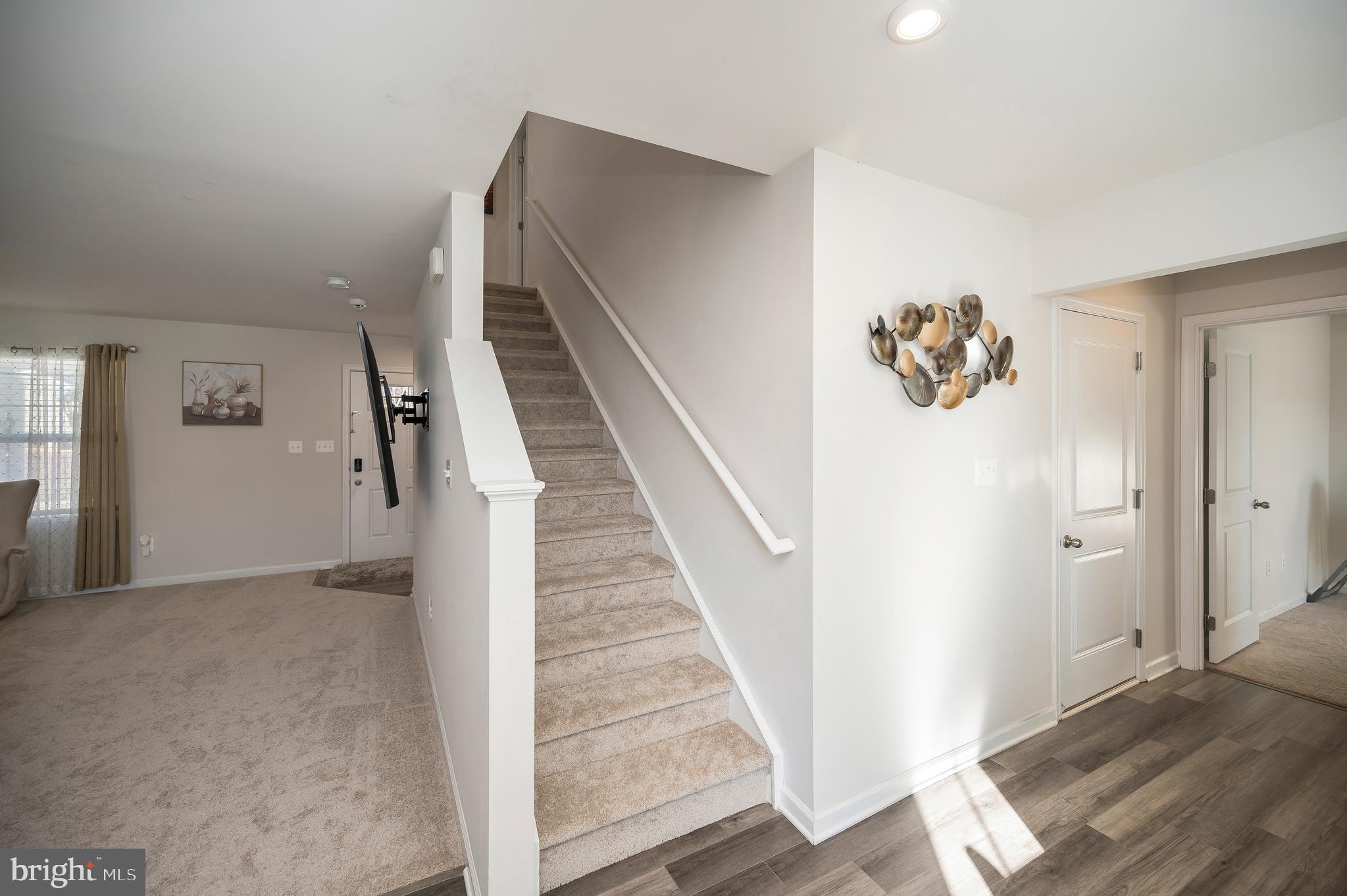 KENDALL HILLS - Residential