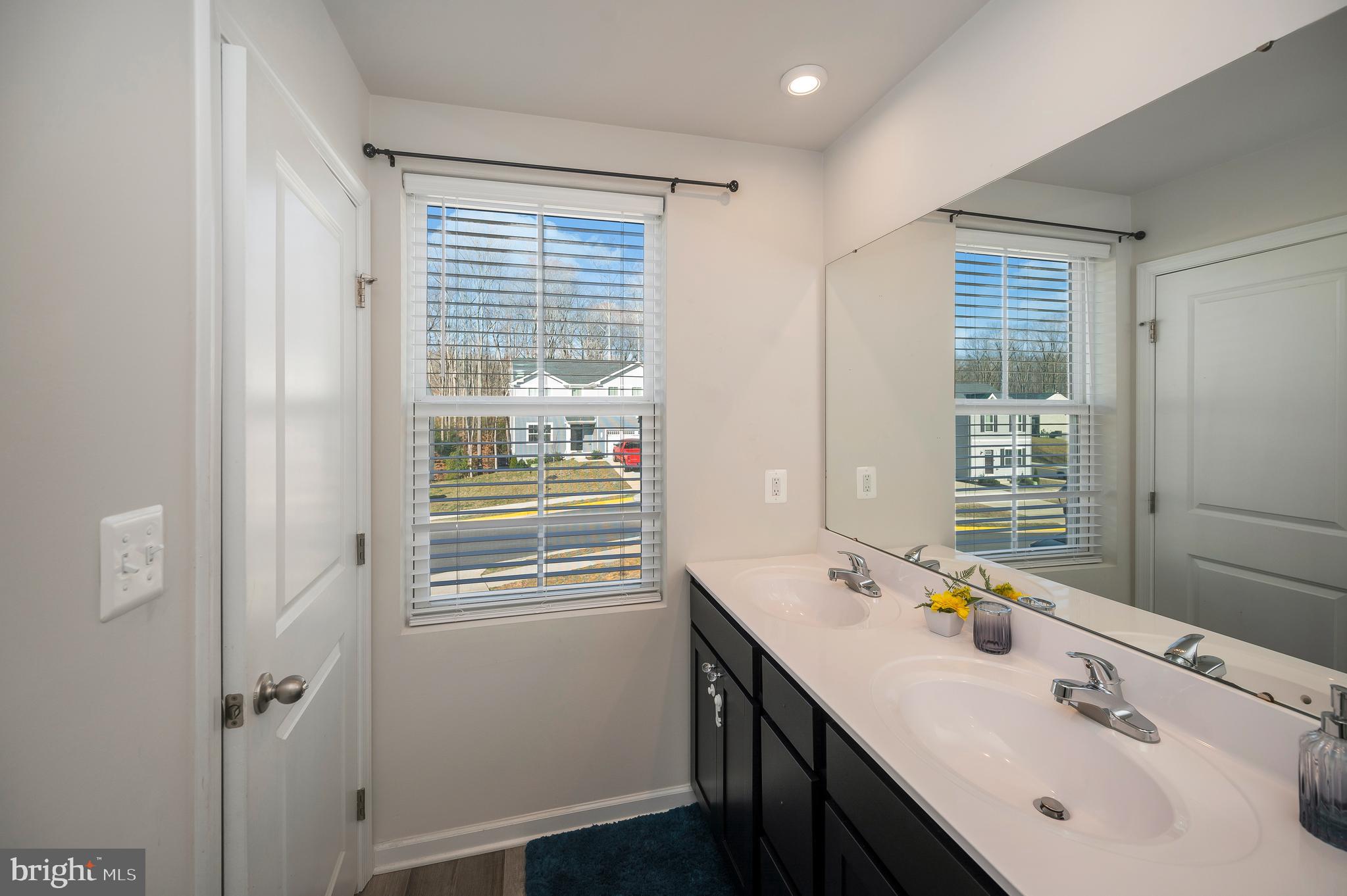 KENDALL HILLS - Residential