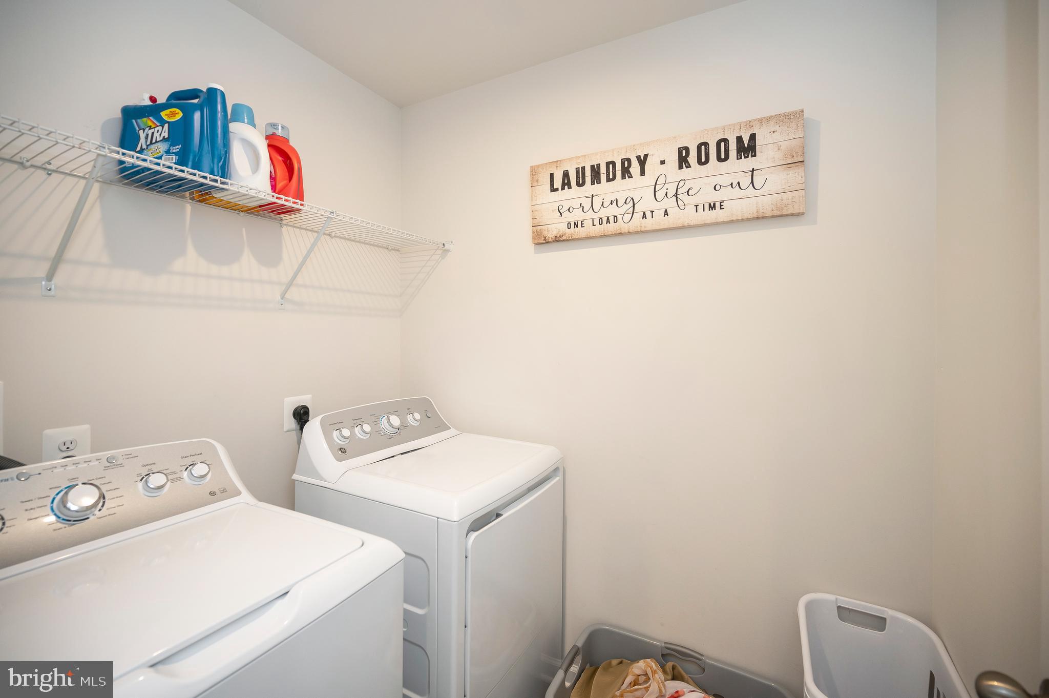 KENDALL HILLS - Residential