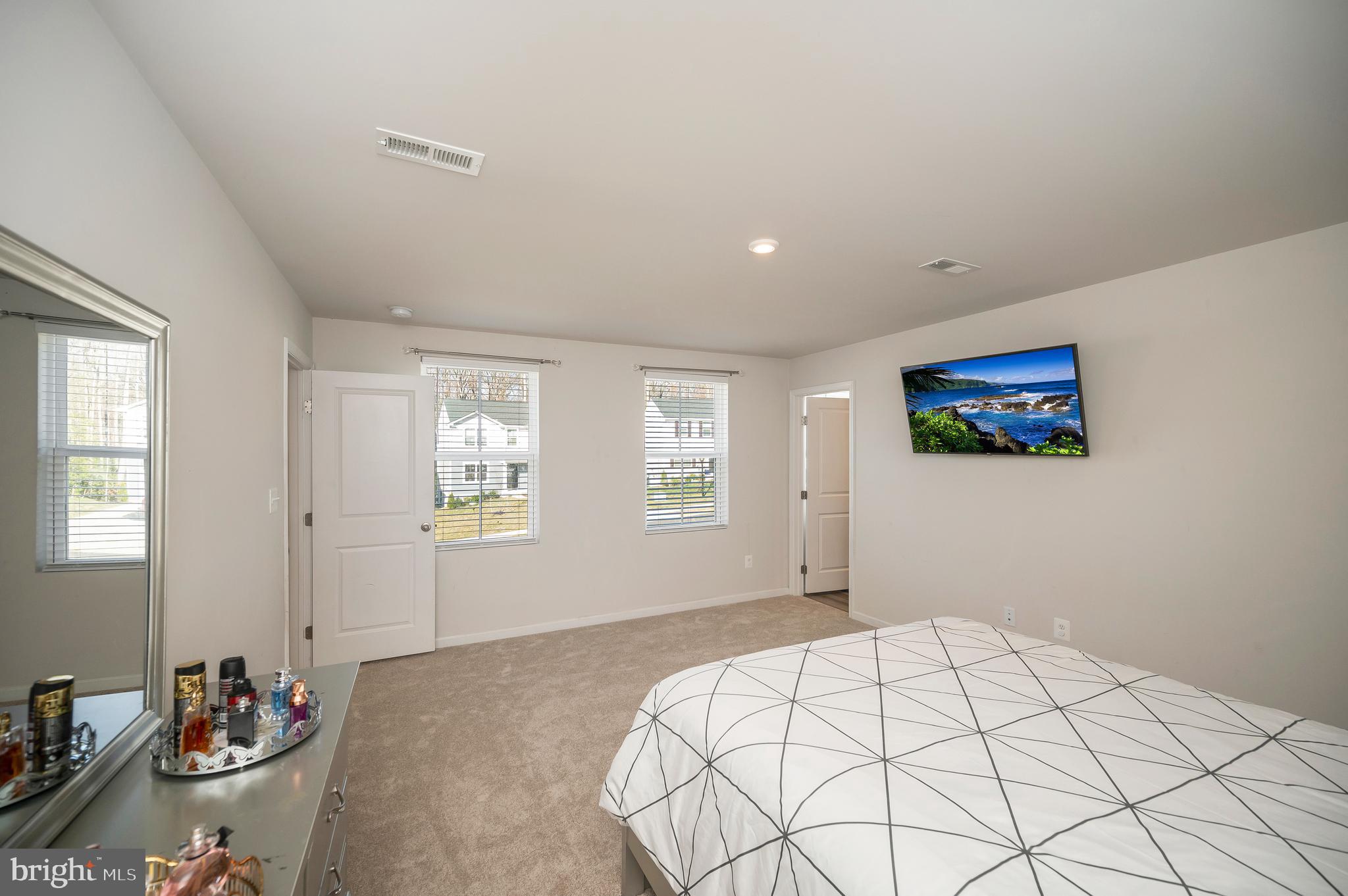 KENDALL HILLS - Residential