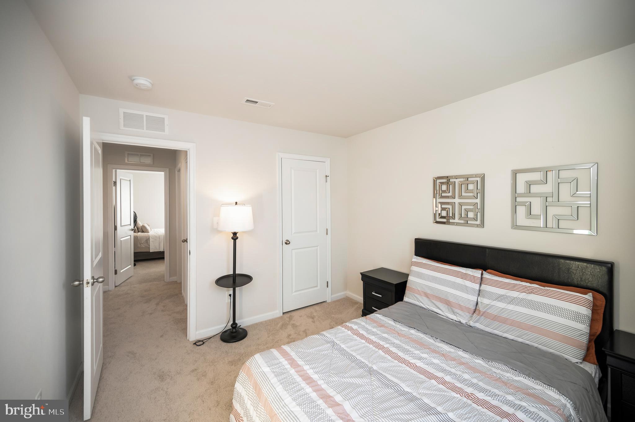 KENDALL HILLS - Residential