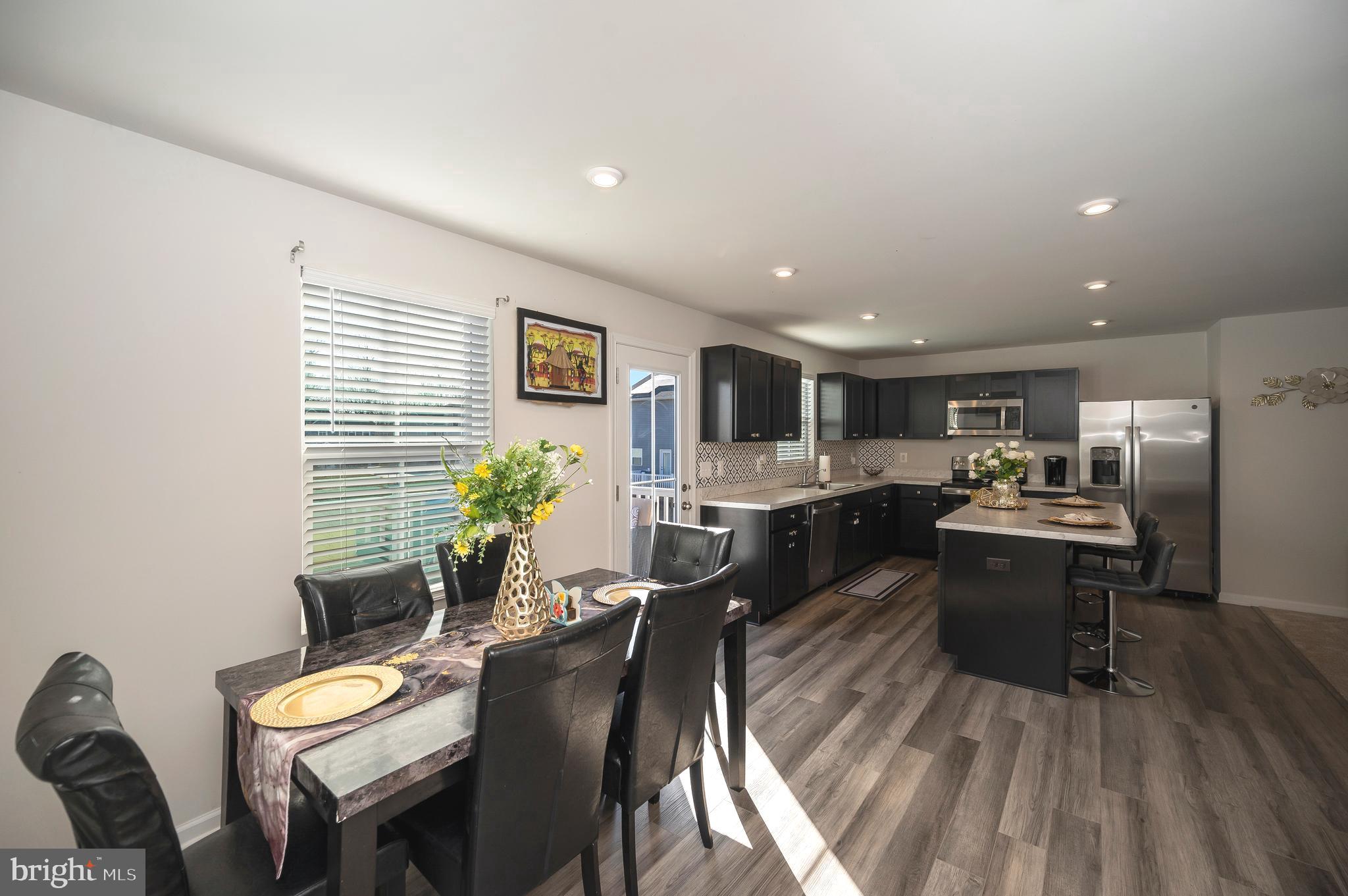 KENDALL HILLS - Residential