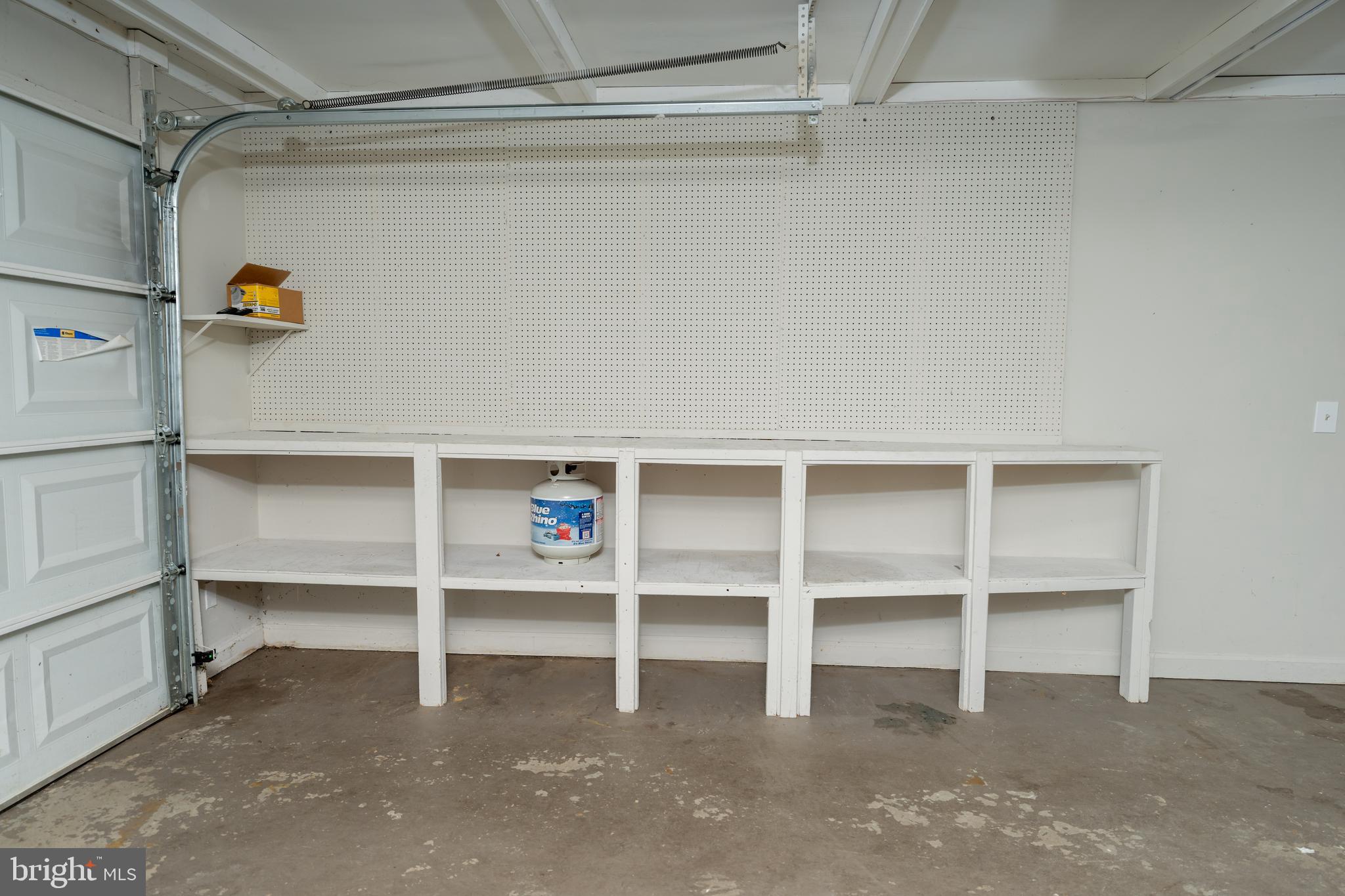 WARRENTON LAKES - Residential